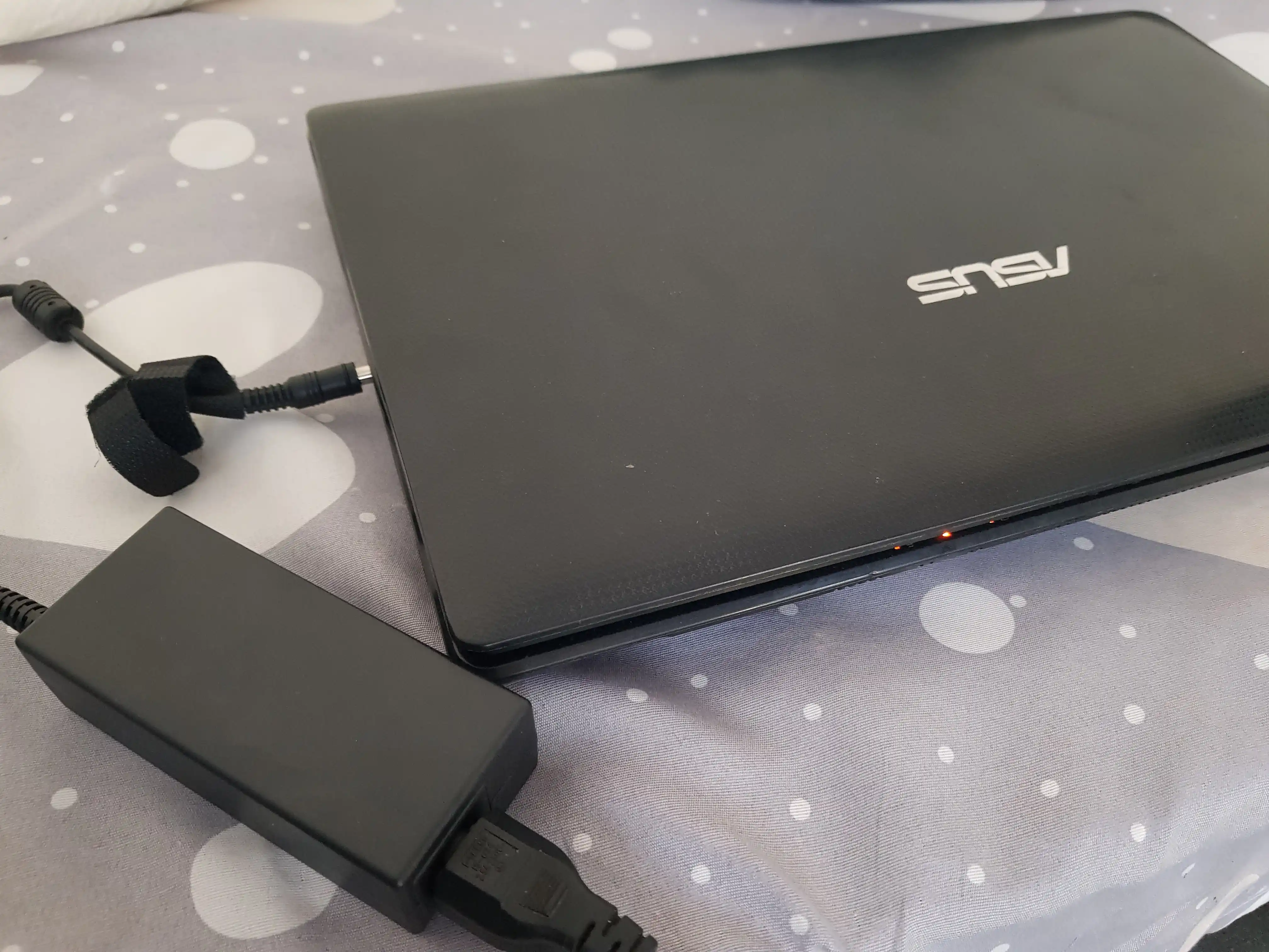 Зарядка для ноутбука Asus, 19V, 3.42A, 65W, большой конец блок питания