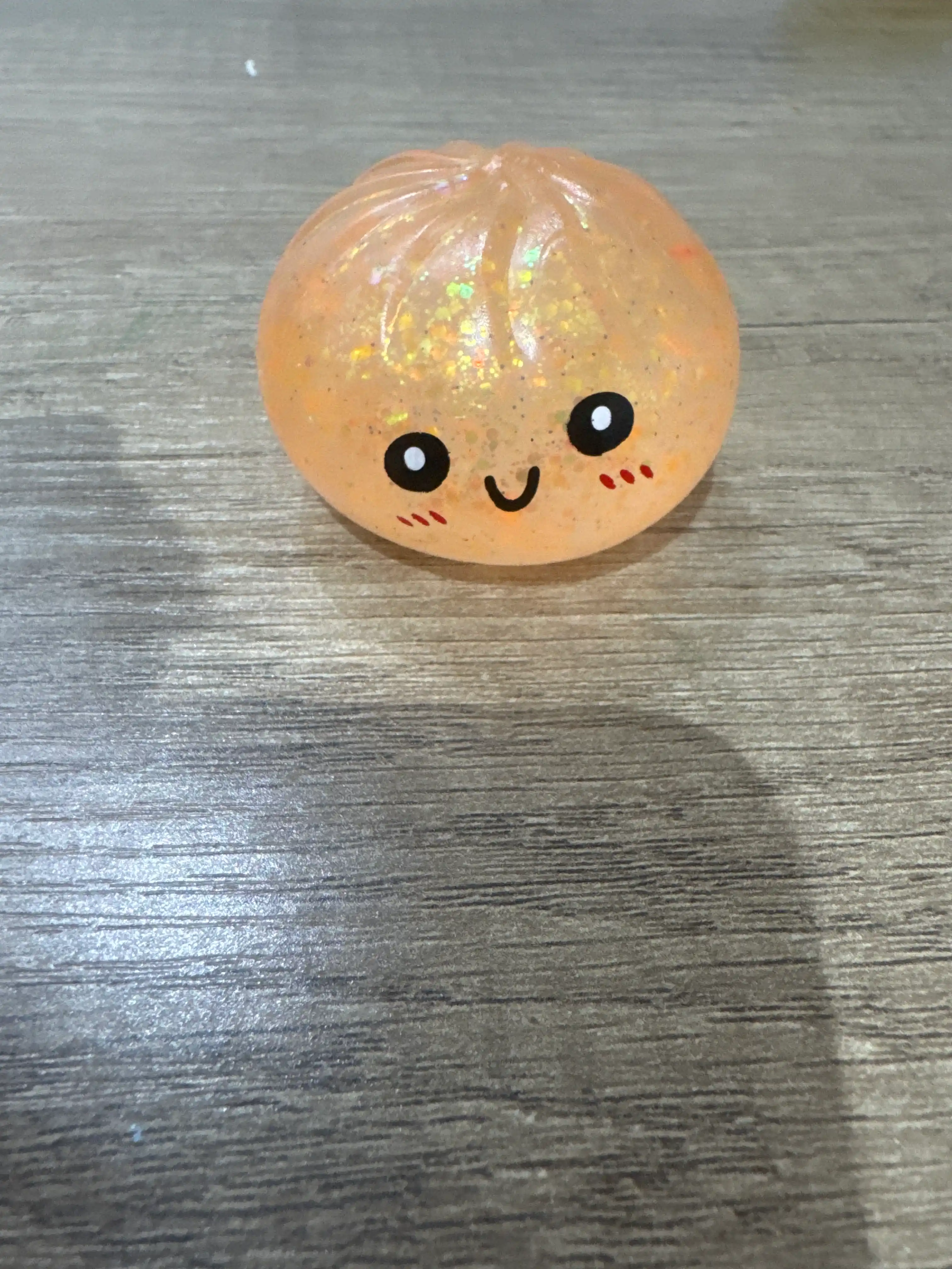 Anti stress yumshoq squishy mantili o‘yinchoq