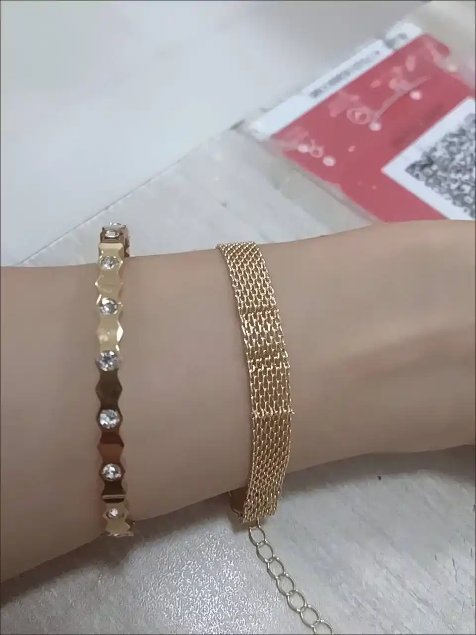 Браслет женский на руку.