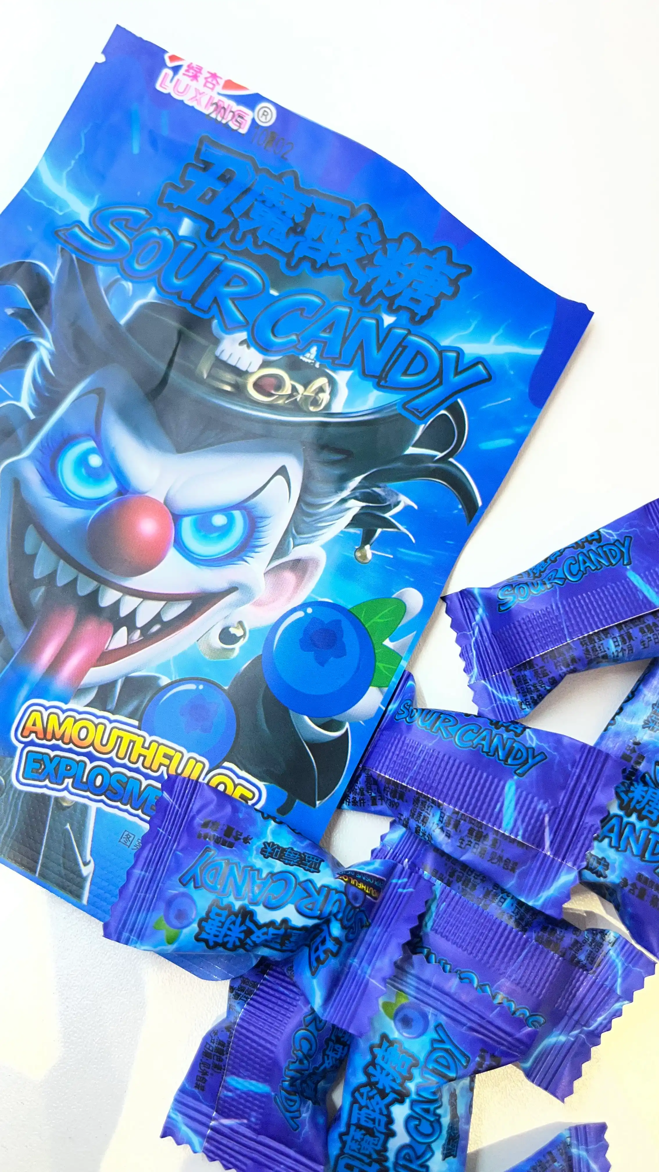 Кислые леденцы Luxing Ugly Demon Черника, 20гр