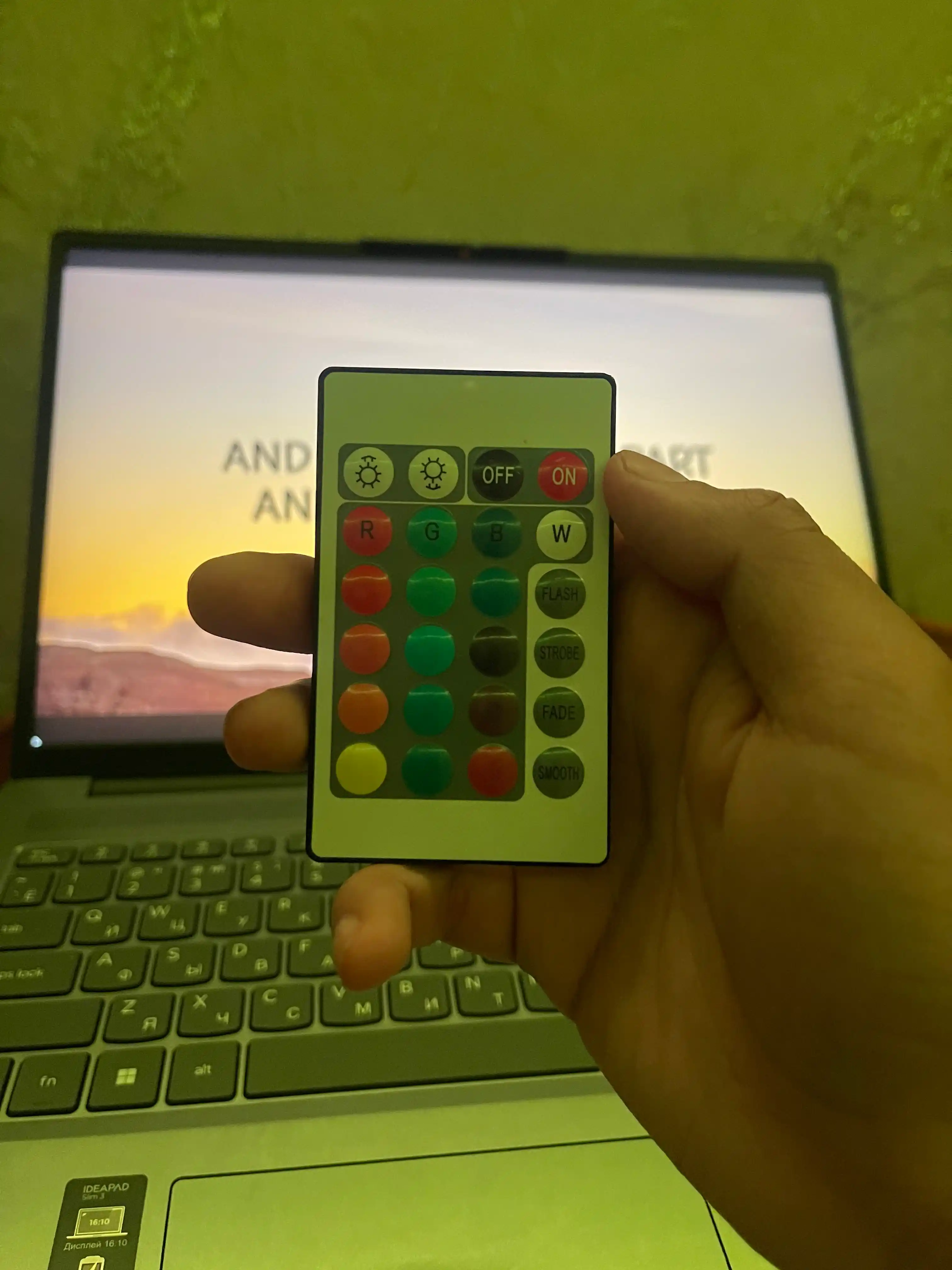 10 metrli svetodiod lentasi, pultli, RGB LED