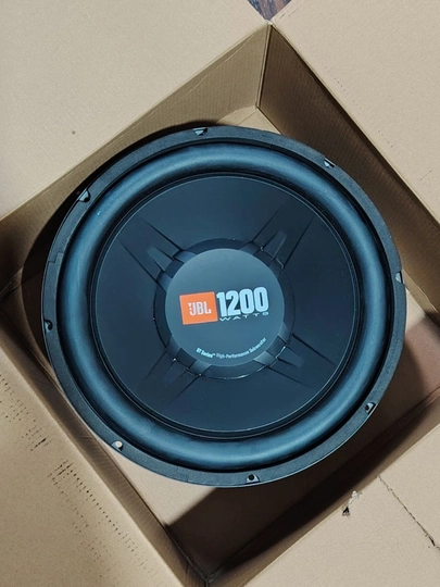 Сабвуфер JBL GT5-S12, 1200 Вт.
