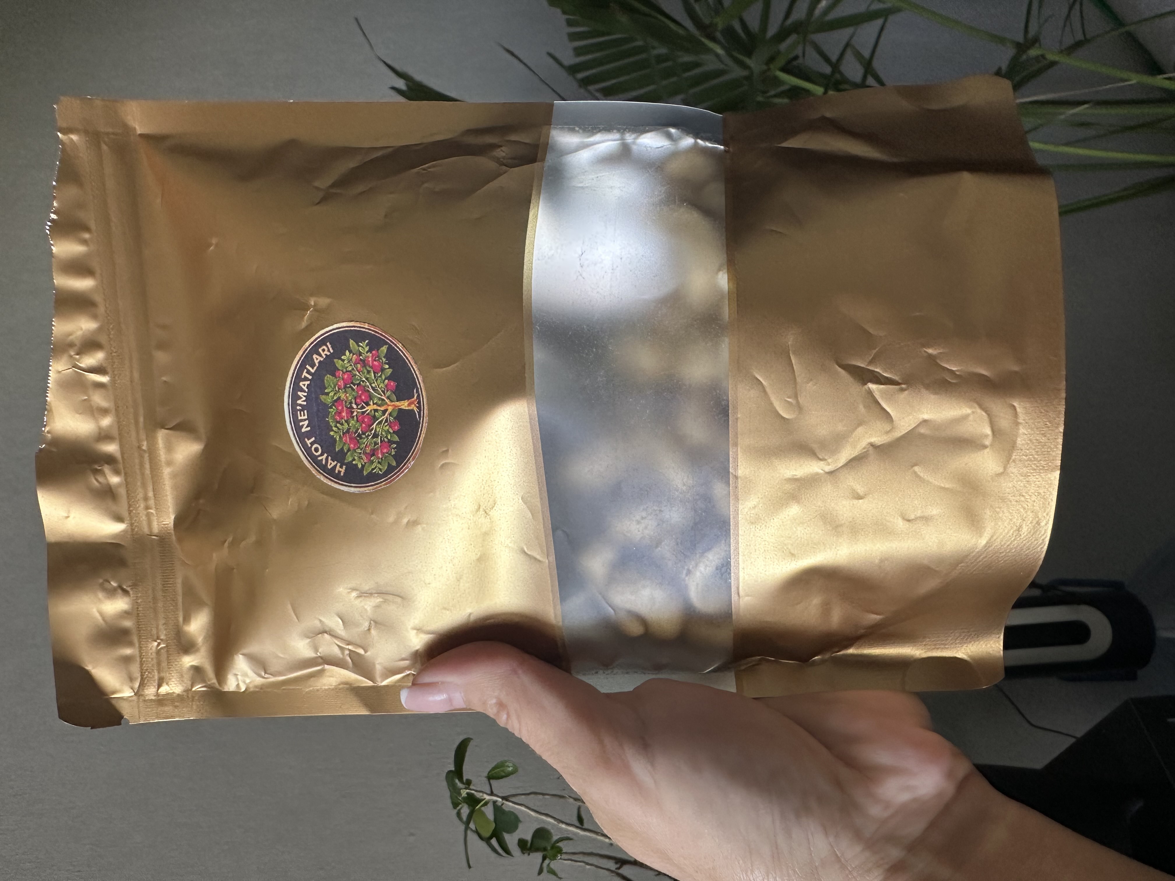 Hayot Ne’matlari Premium keshyu yong‘oqlari - tabiiy ta’mli va foydali yengil taom 200 g