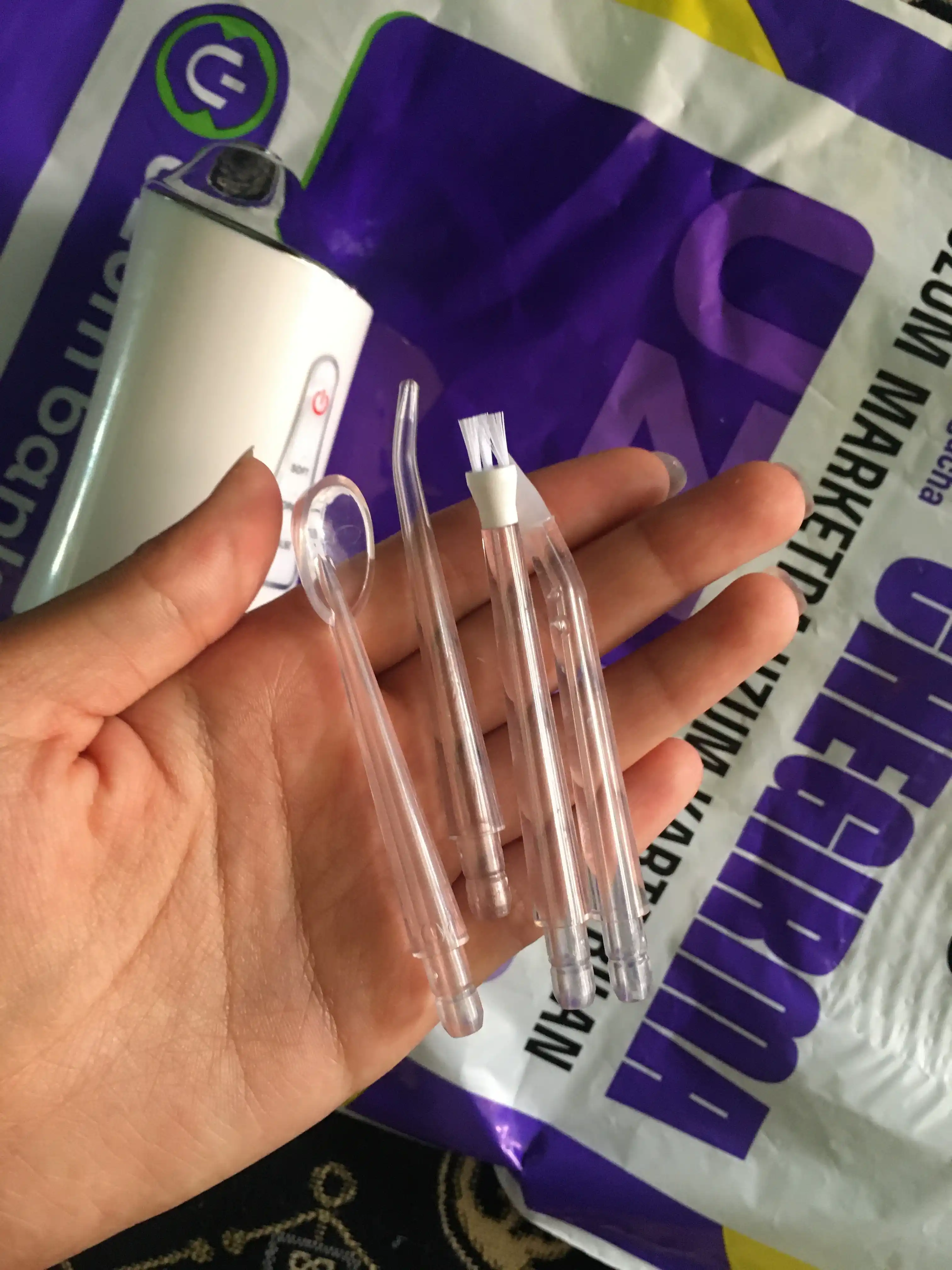 Ирригатор для полости рта Oral Irrigator с USB, 3 режима, 4 насадки