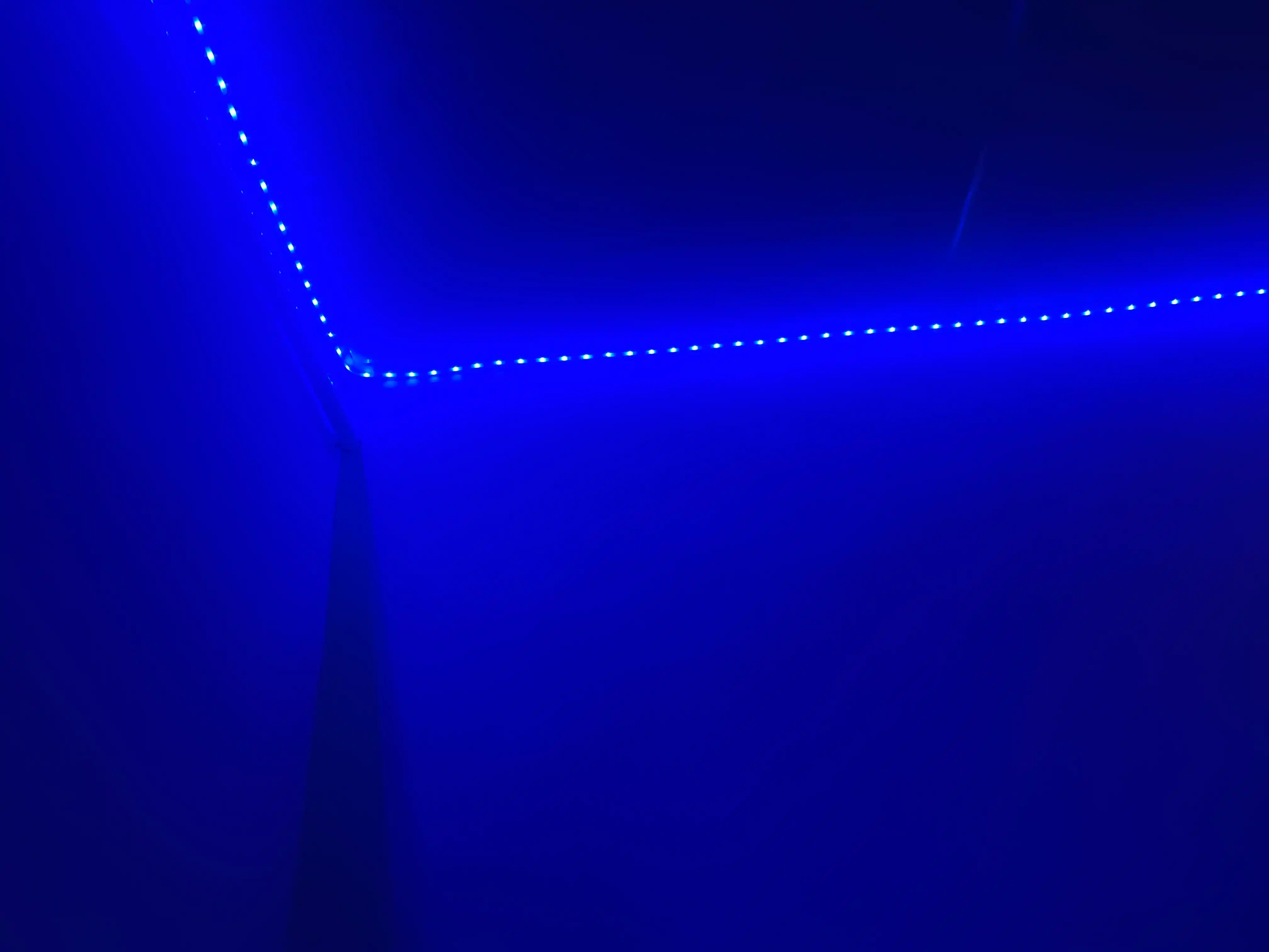 10 metrli svetodiod lentasi, pultli, RGB LED