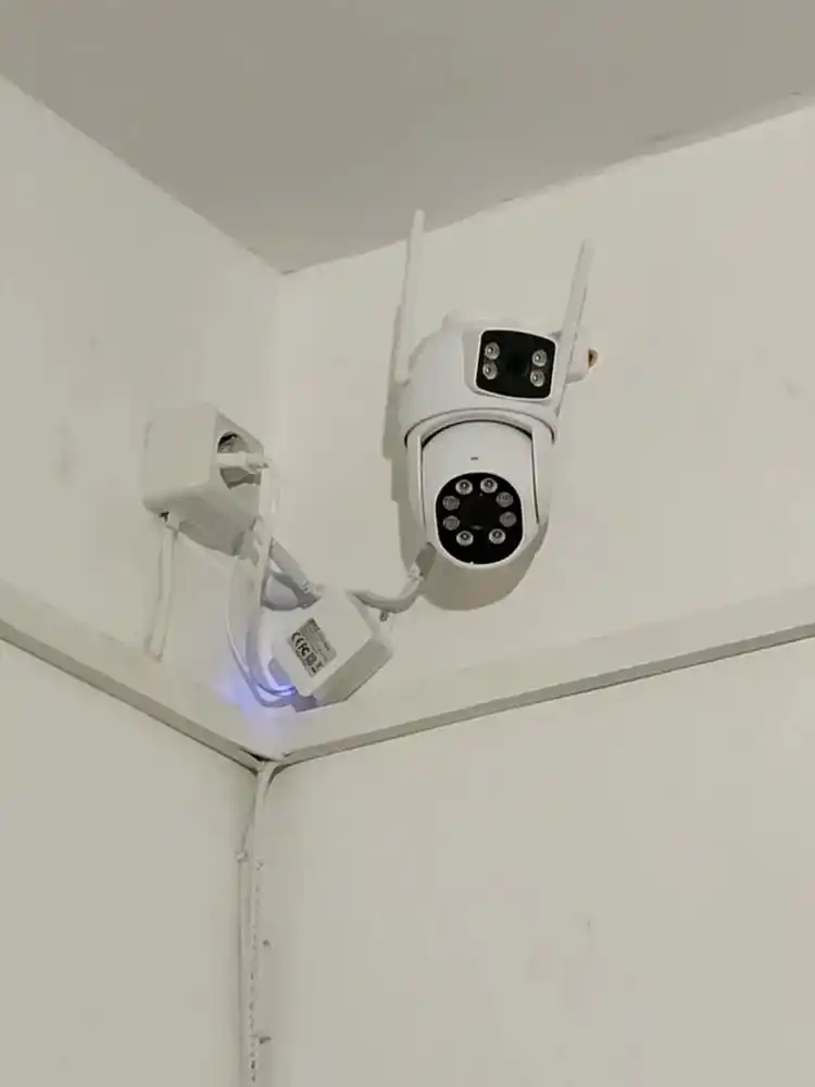 Y6 ichida Wi-Fi E27b aqlli kuzatuv kamerasi, tungi kuzatuv rejimi