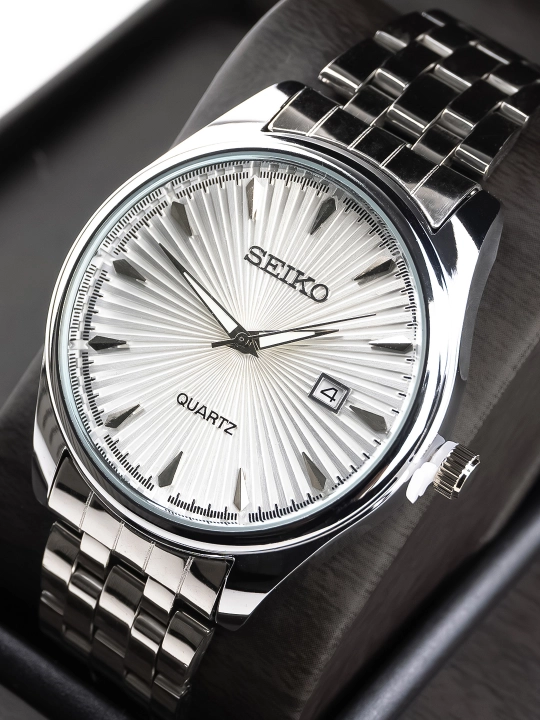 Erkaklar soati Seiko uslubida kvars, metall brasletli