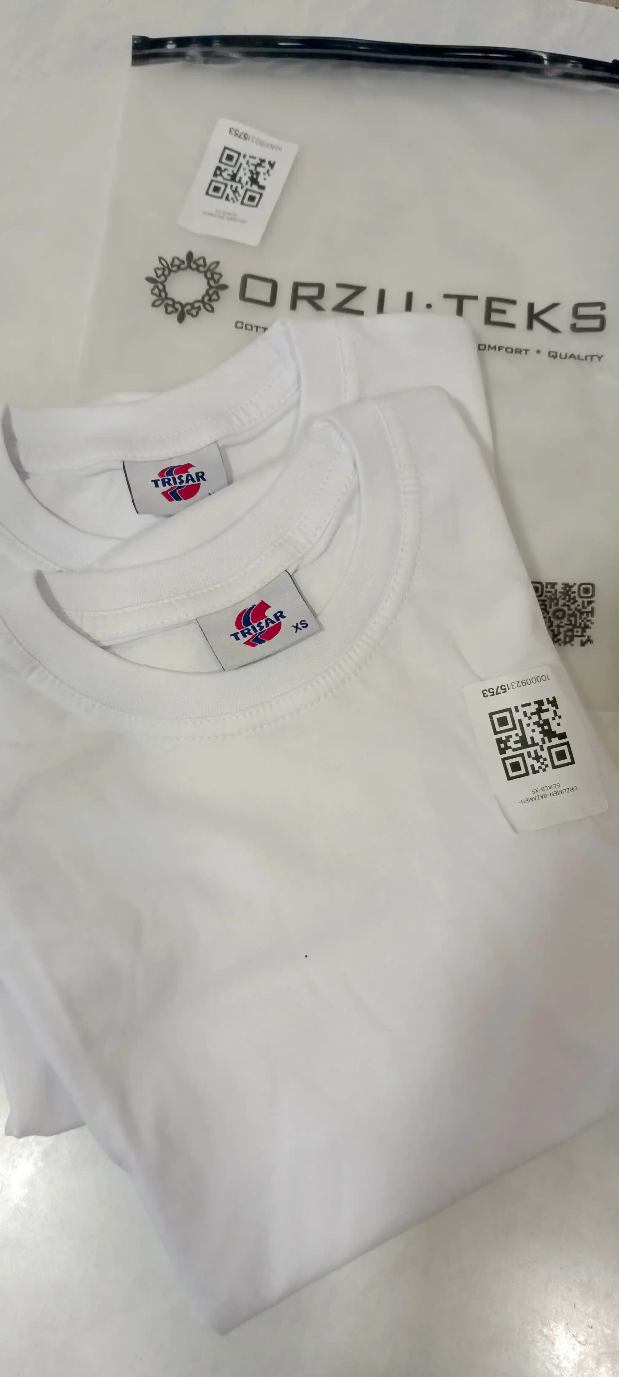 Erkaklar bazaviy futbolkasi, printsiz, 100% paxta, bir rangli, 5XL gacha, ORZU-TEKS
