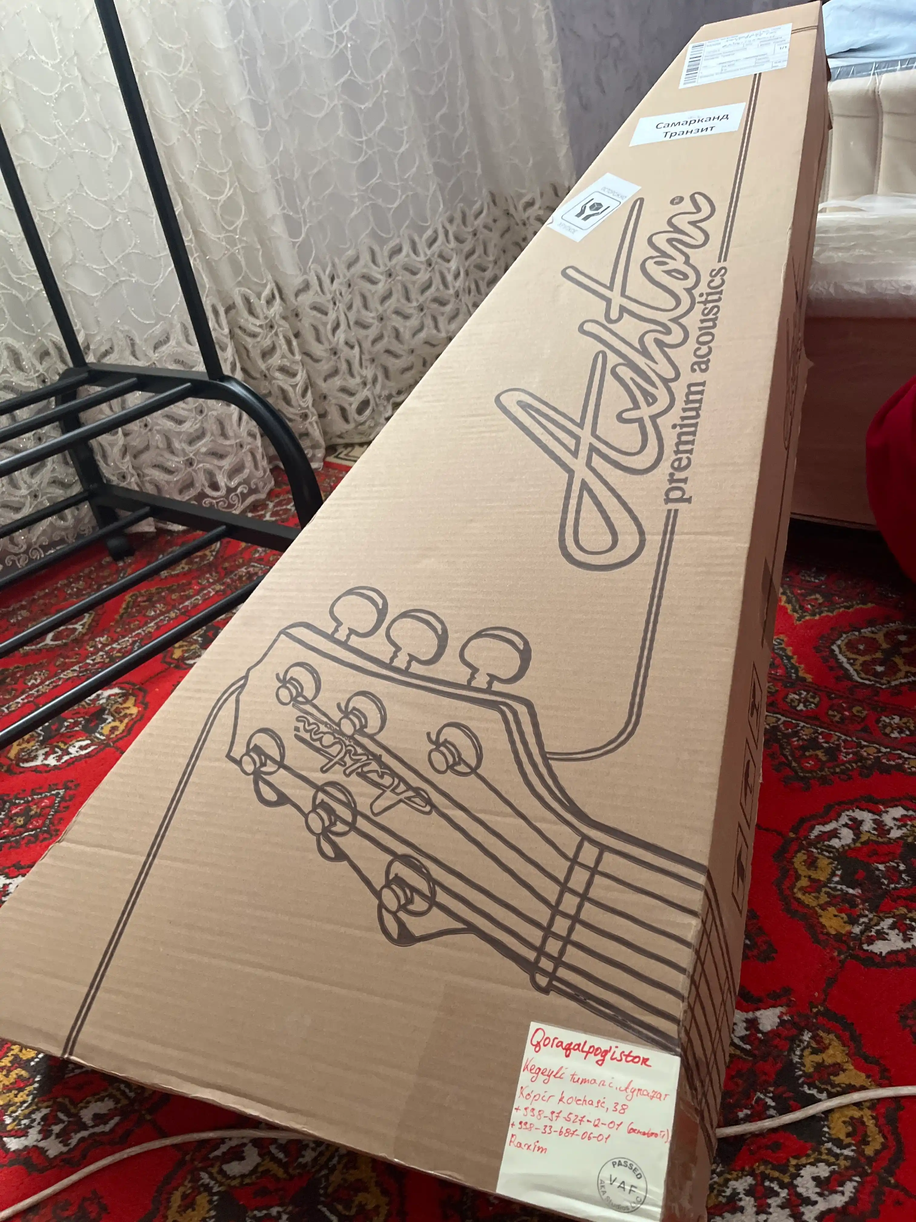 Ashton D20CEQ Elektro-Akustik Gitara NTM, TSB va BK