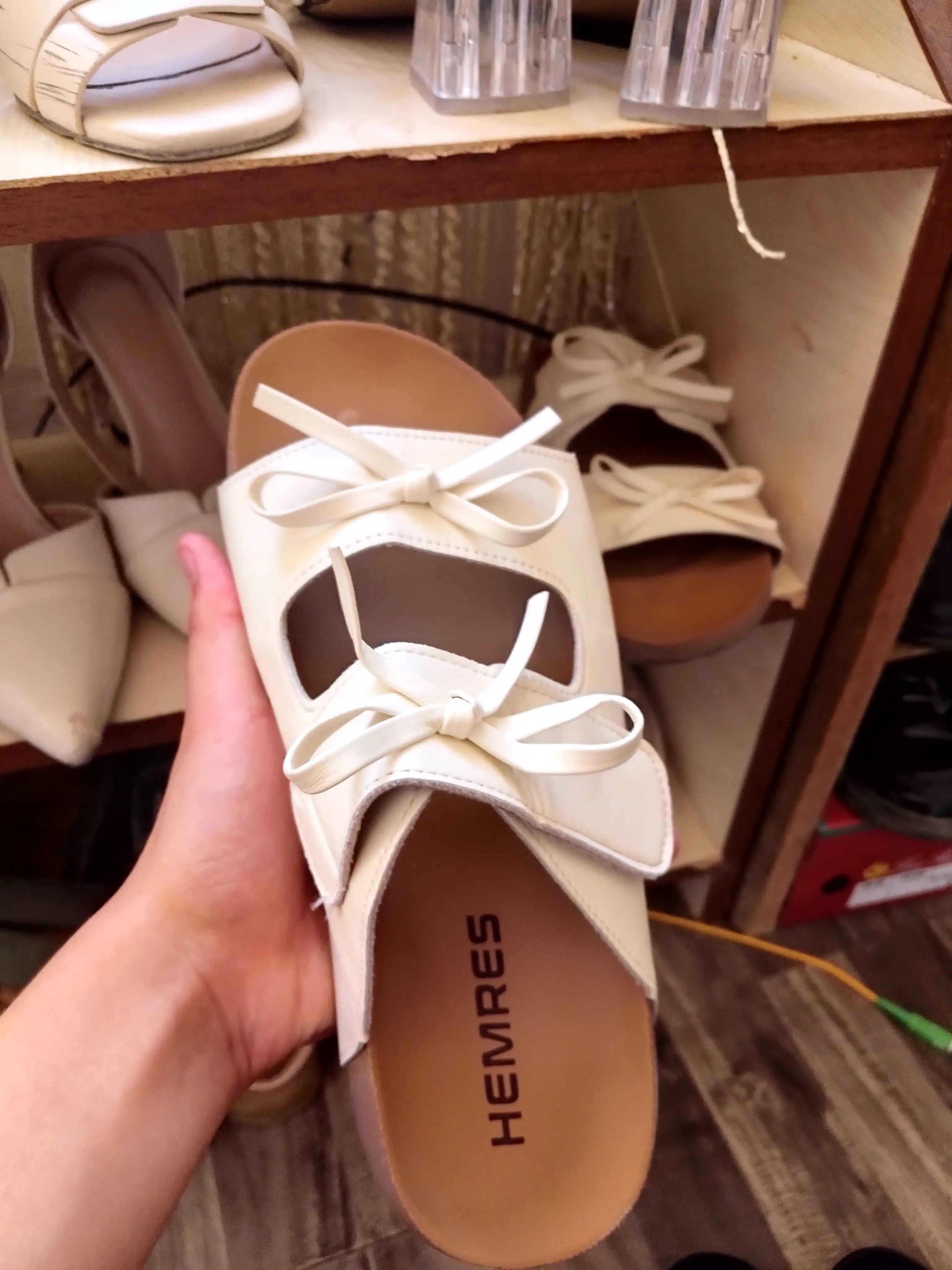 Аyollar shippaklari, Hermes shippaklari, ayollar poyabzali, 36-40 malomerka