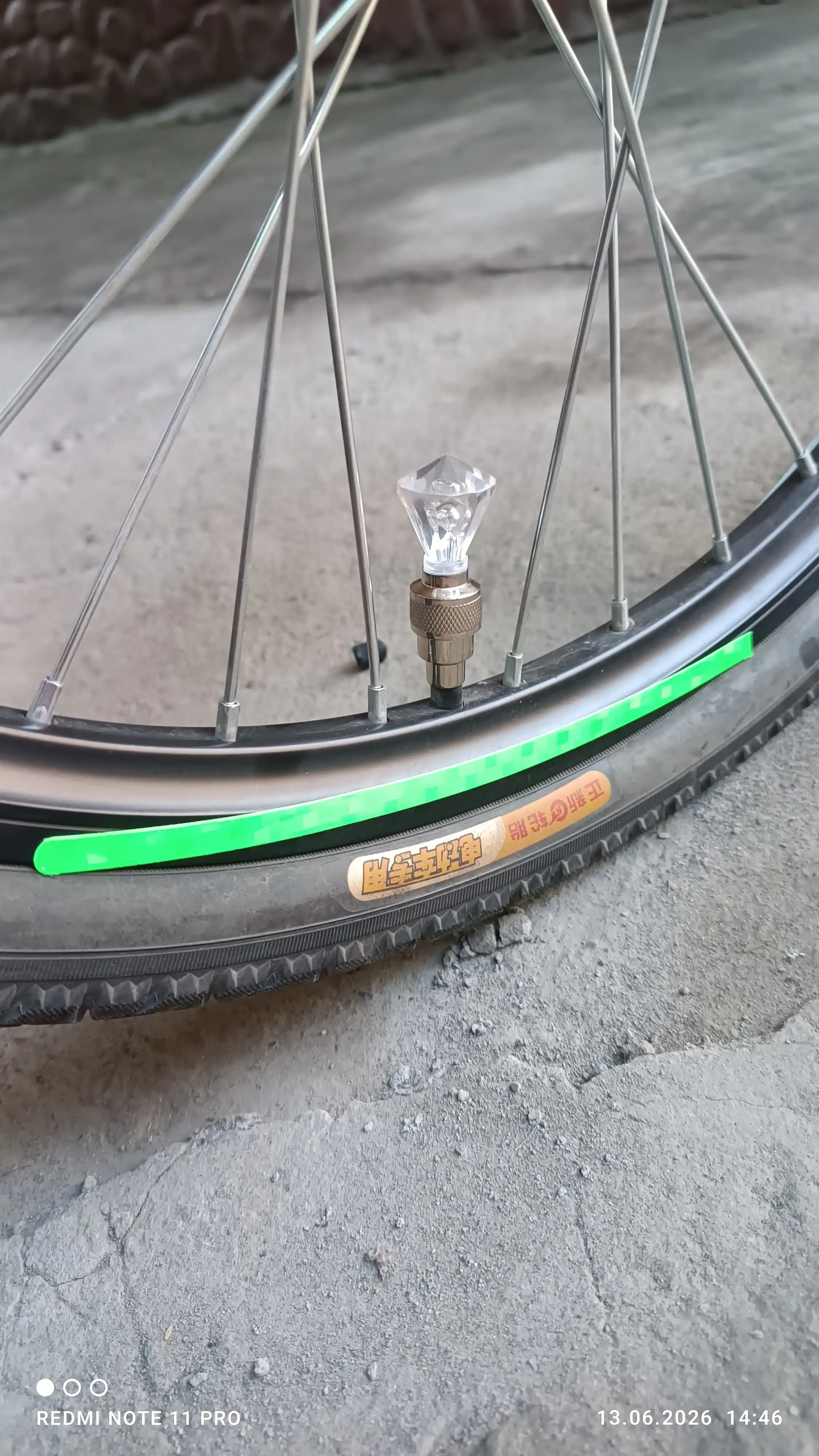 Old va orqa miltillovchi chiroqlar, velosiped g'ildiragi uchun, 2 dona