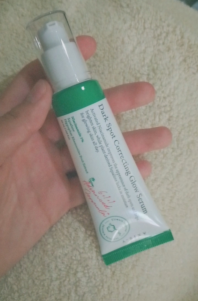 Yorqinlashtiruvchi zardob Dark Spot Correcting Glow Serum Axis-Y, 50 ml