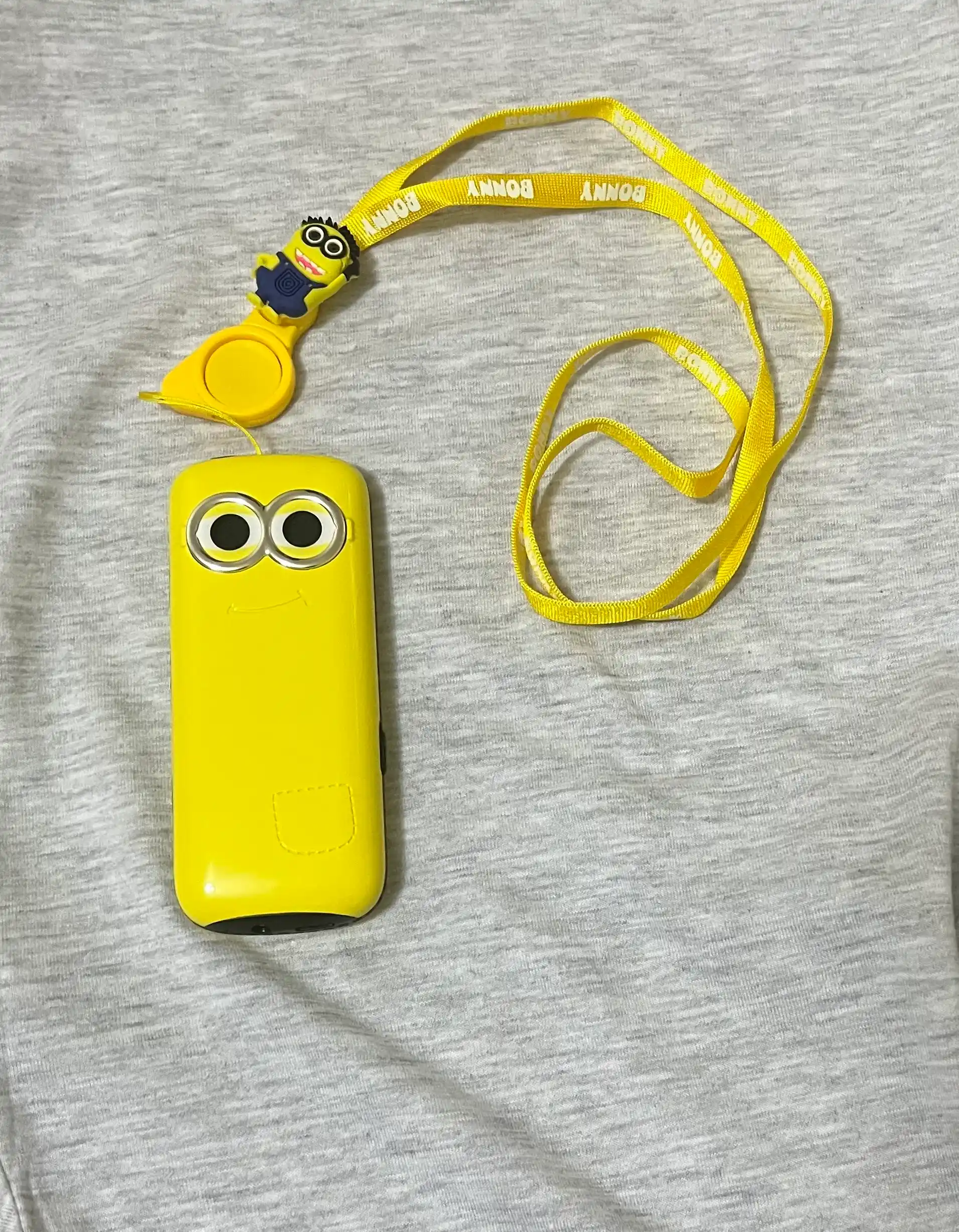 Детский кнопочный телефон Novey M350 Kids, без камеры, SOS, наклейки