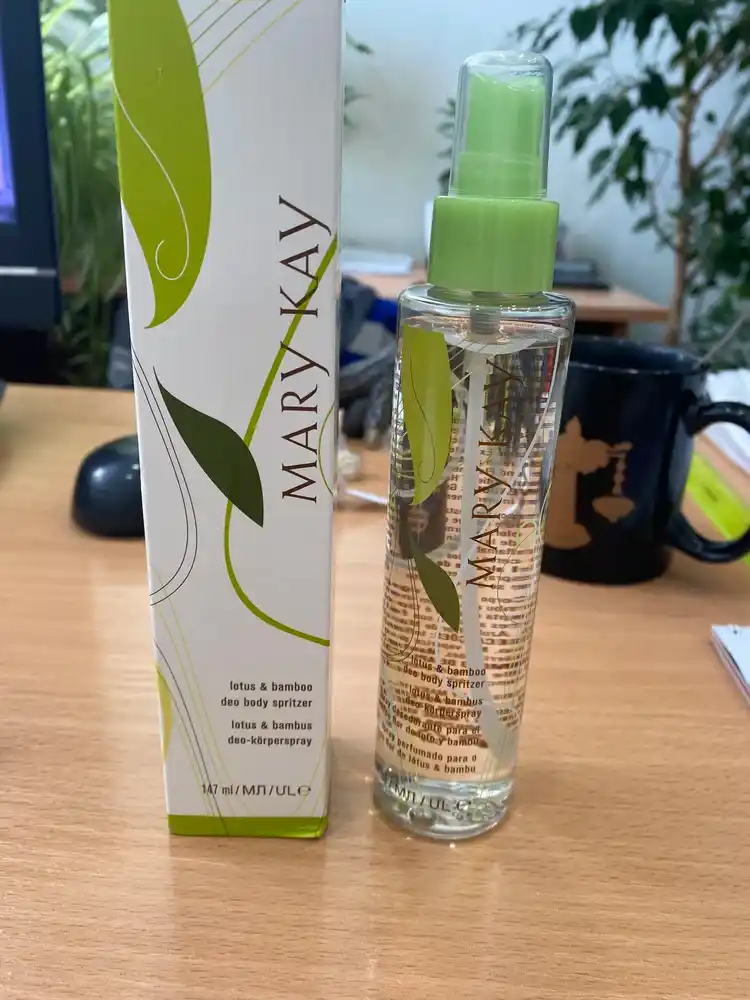 Mary kay Спрей для тела лотос и бамбук, 147 мл