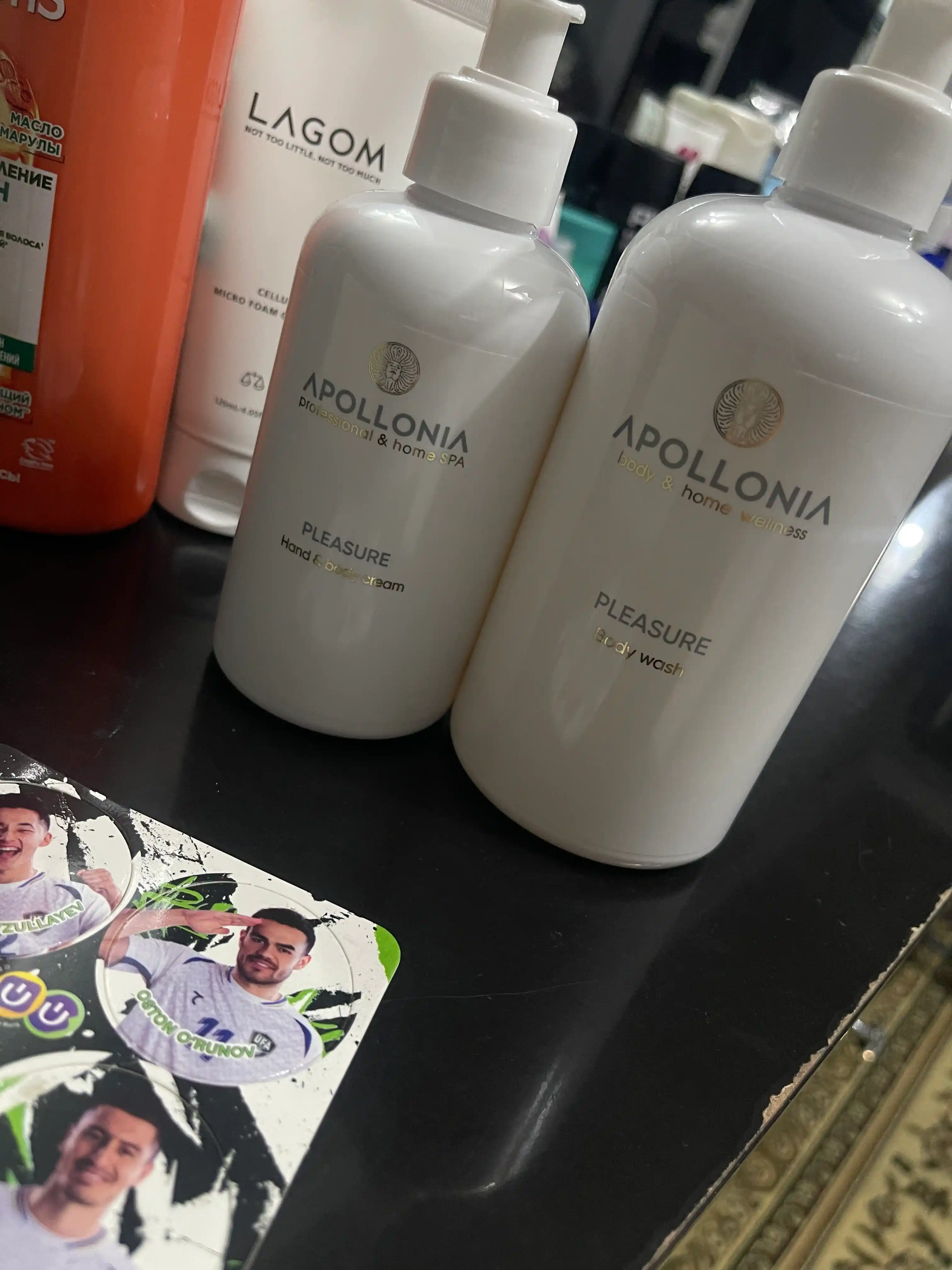 APOLLONIA Парфюмированный гель для душа, 500 мл, Purity, Temptation, Pleasure Body wash