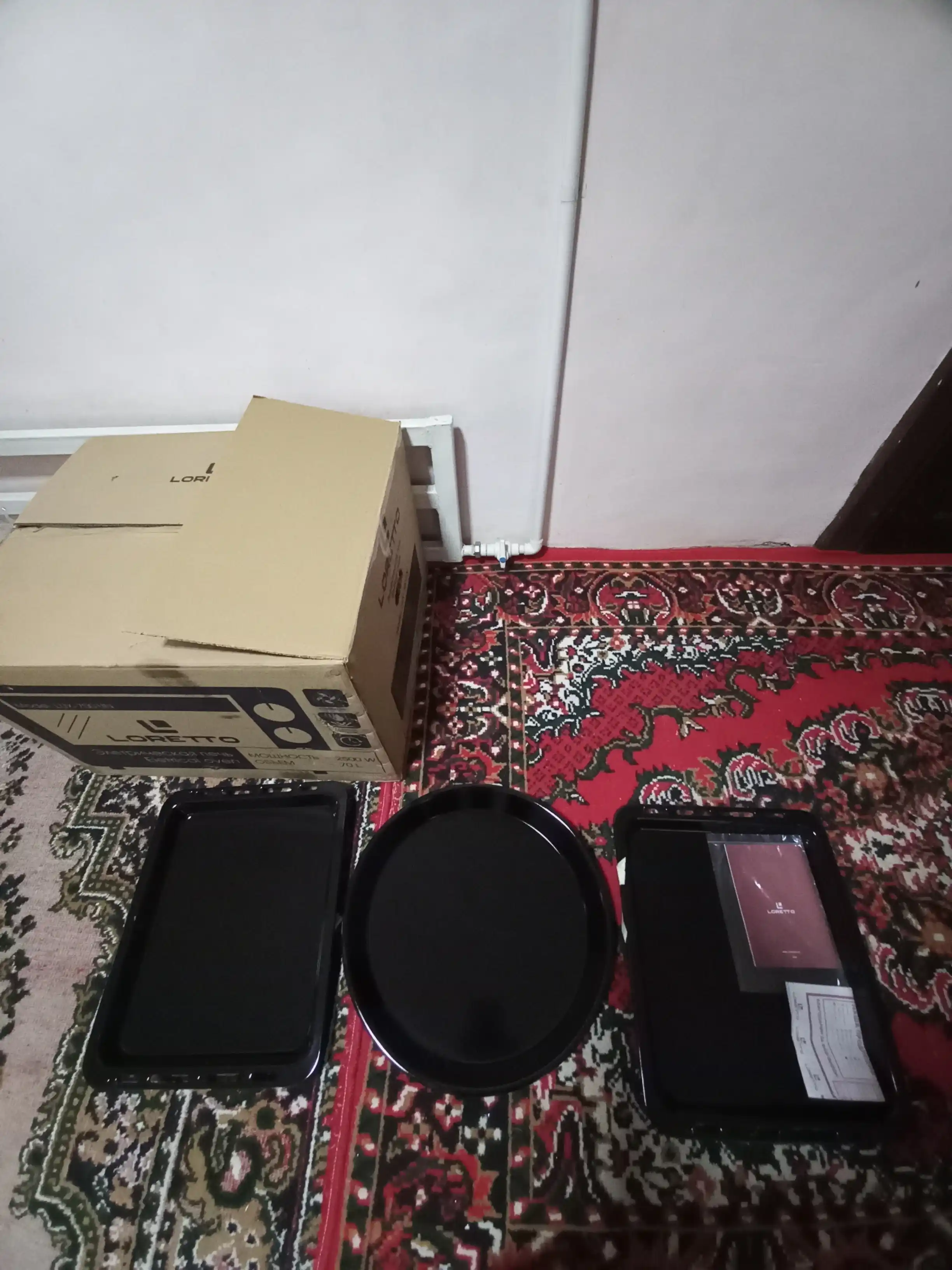 Мини печь LORETTO LUX-7001IN, духовка 70 л