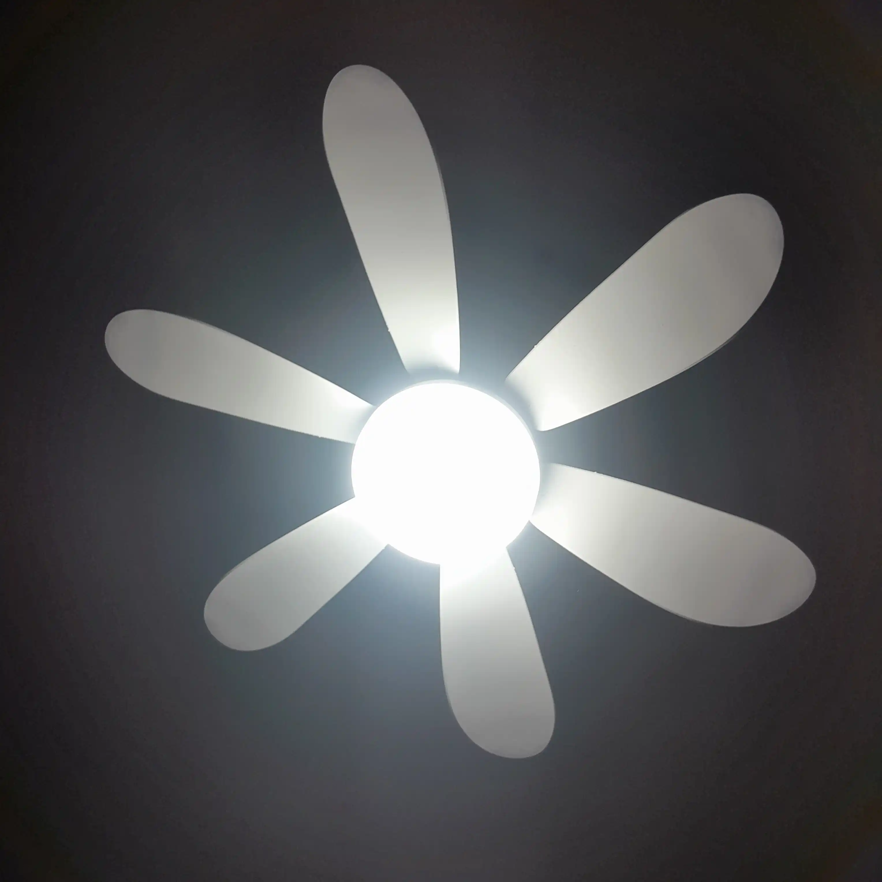 Люстра с вентилятором LED, с пультом, 3 режима освещения, 4 режима вращения, для всех комнат