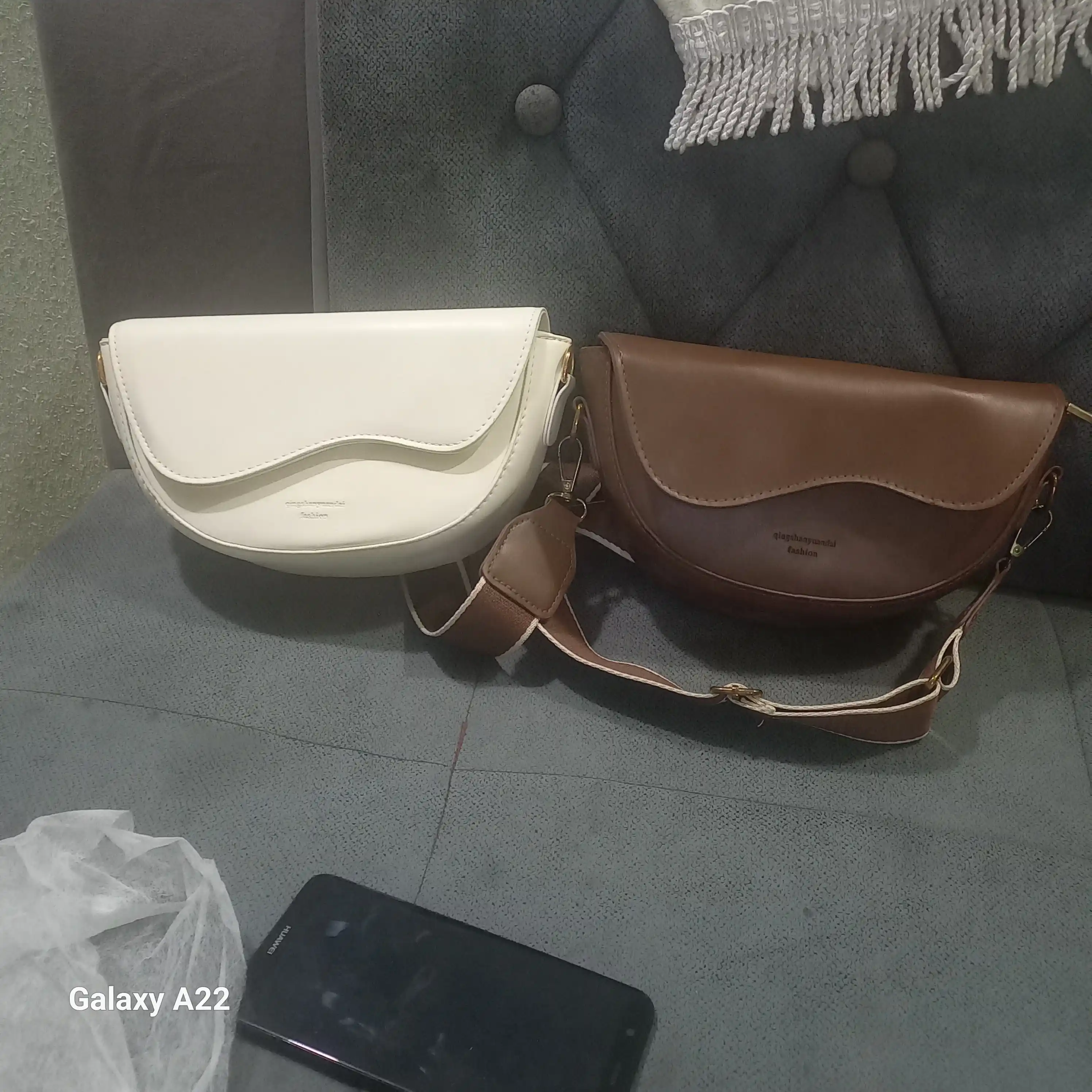 Ayollar sumkasi, yelkaga osiladigan zamonaviy kross-bodi, eko charm, kundalik uchun