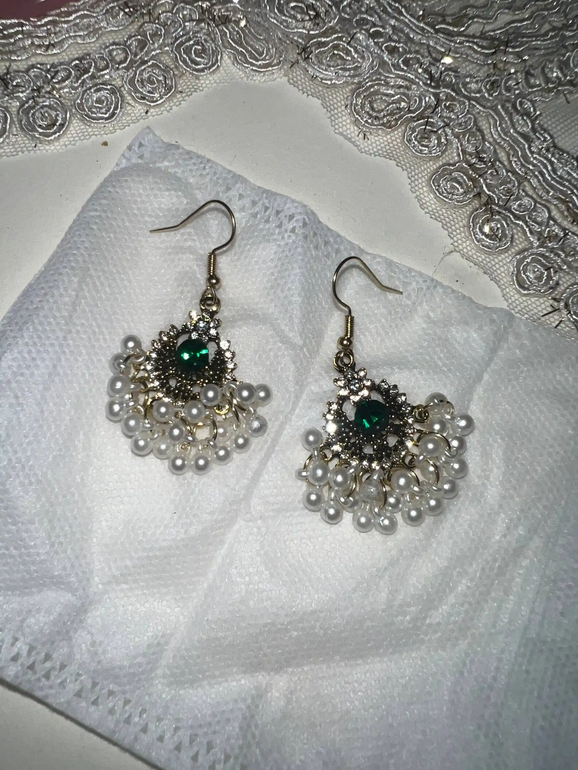 Серьги женские, разные формы