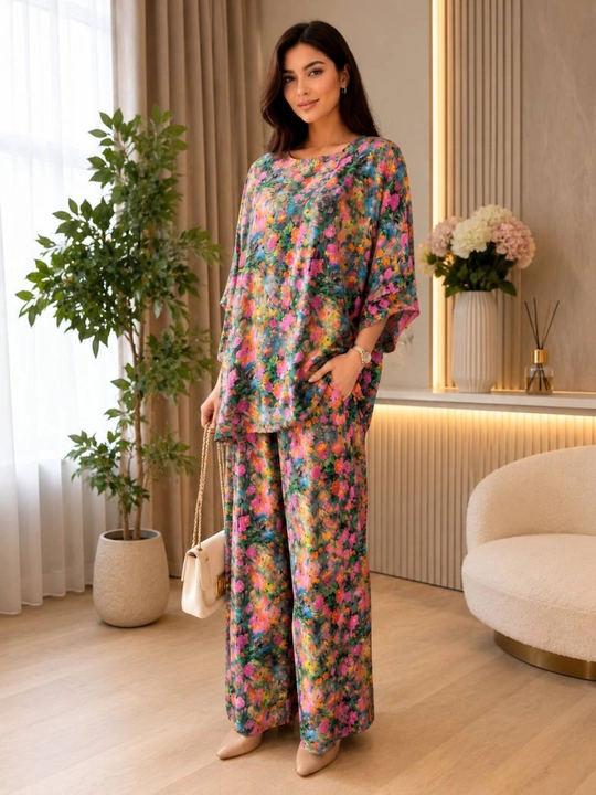 Женский костюм-двойка, ткань: Duing Istanbul Poplin, размеры: 46-52 материал штампеля
