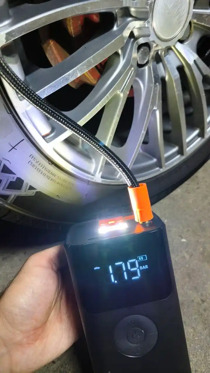Пусковое устройство, прикуриватель, Powerbank авто Starter, компрессор, зарядка, фонарик