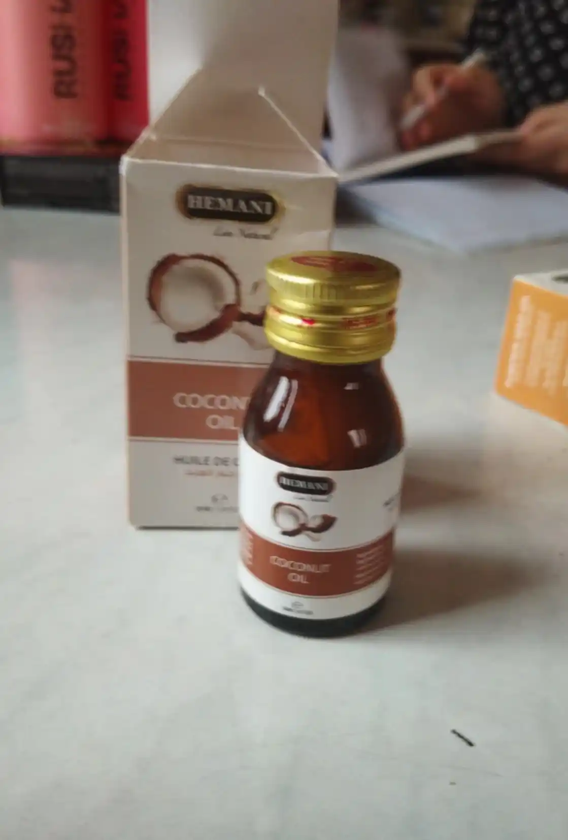 Tabiiy kokos yog'i — soch va tana uchun oziqlantiruvchi vosita, 30 ml