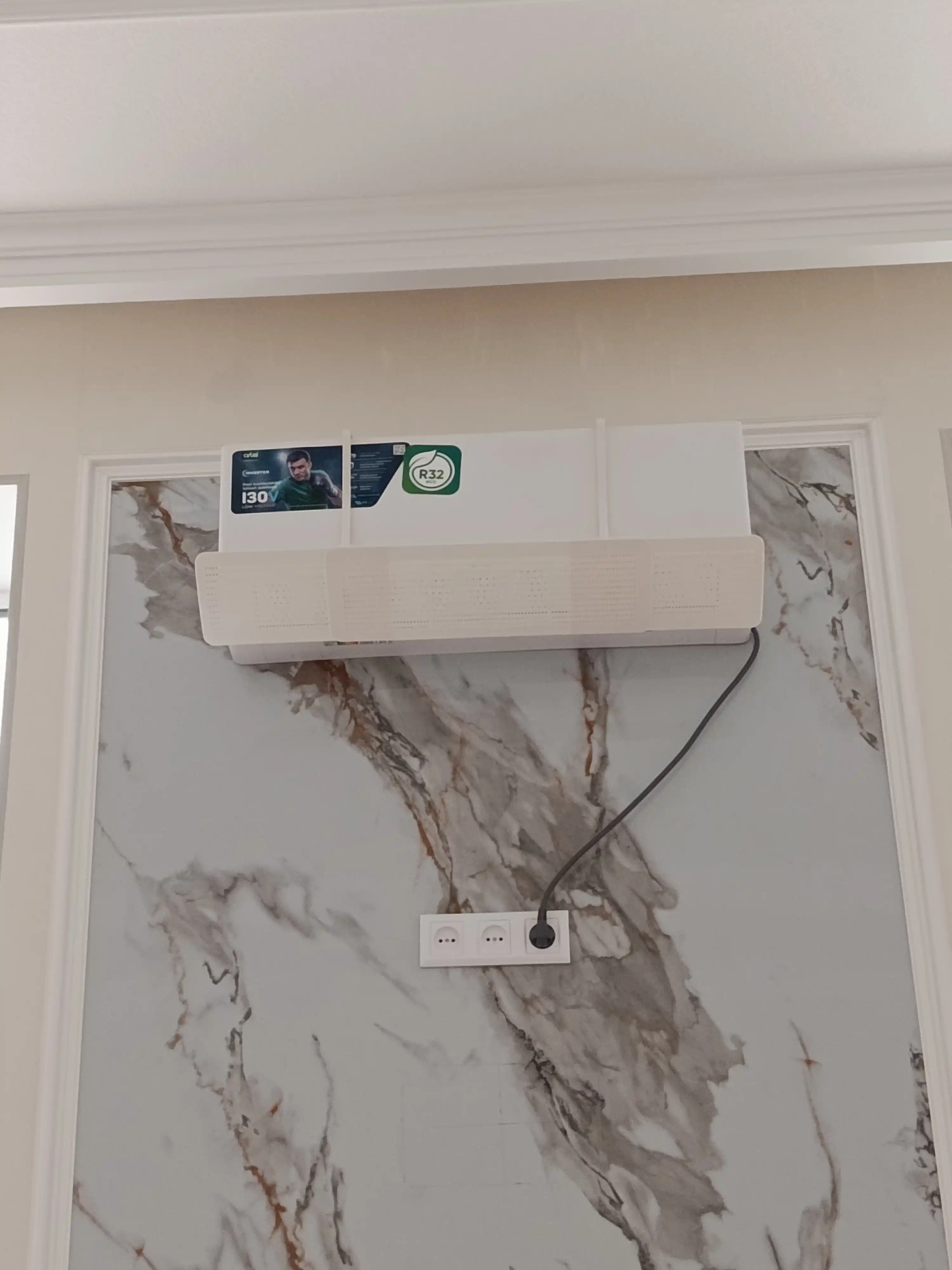 Konditsioner, split tizim uchun himoya ekrani, deflektor