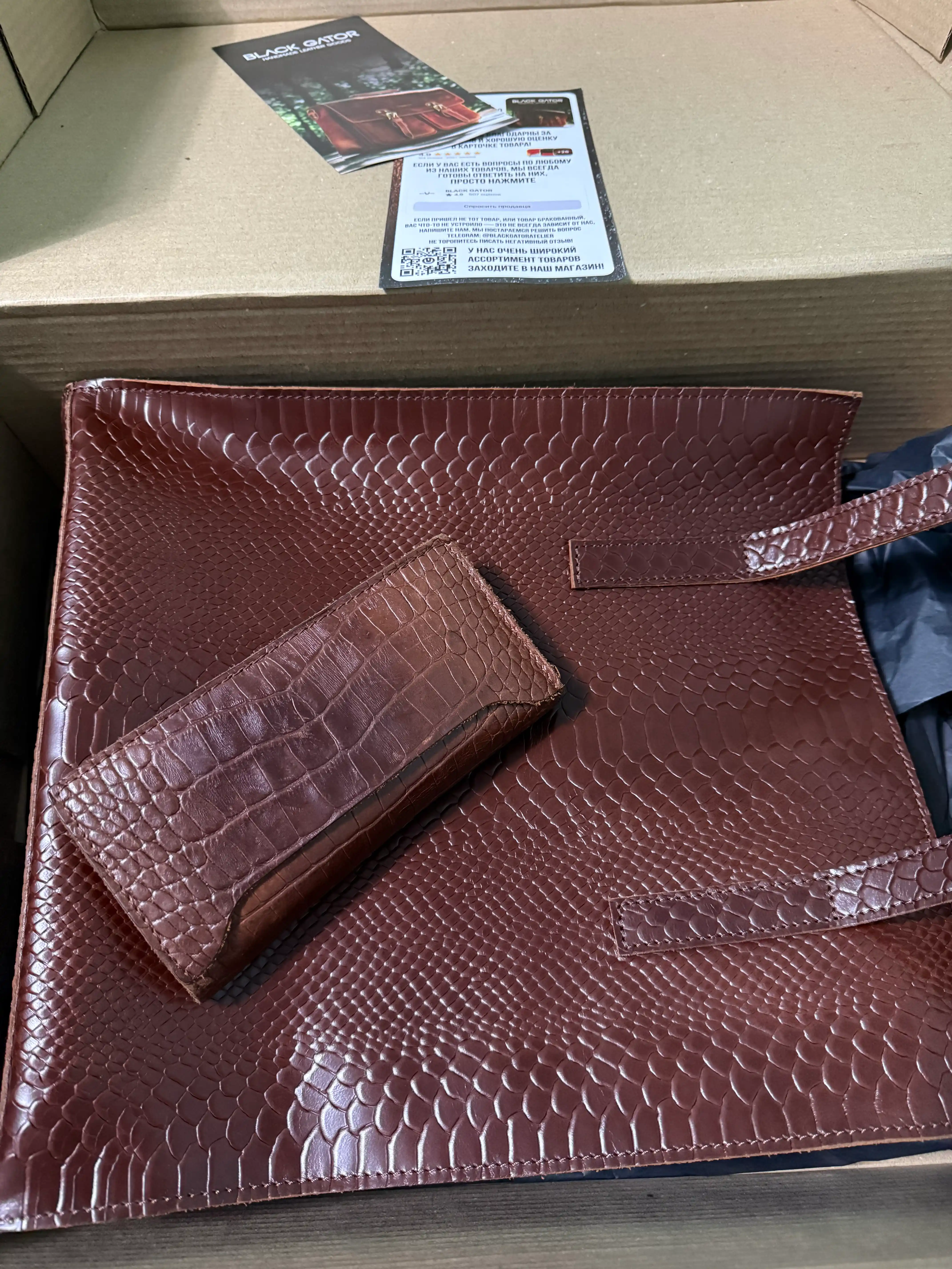 Ayollar sumkasi tabiiy charmdan Black Gator
