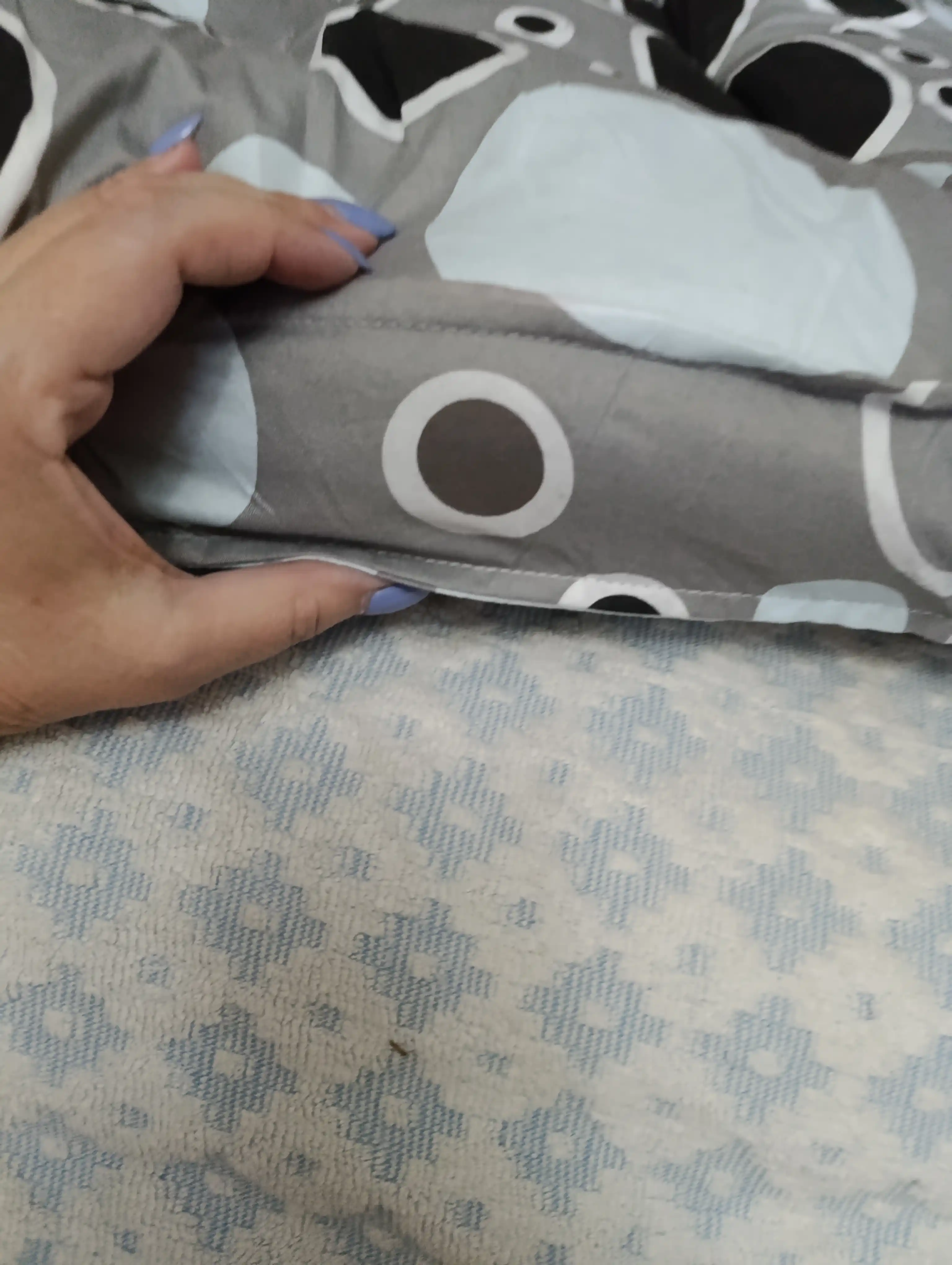 Yumshoq matras, yig‘iladigan, ko‘chma