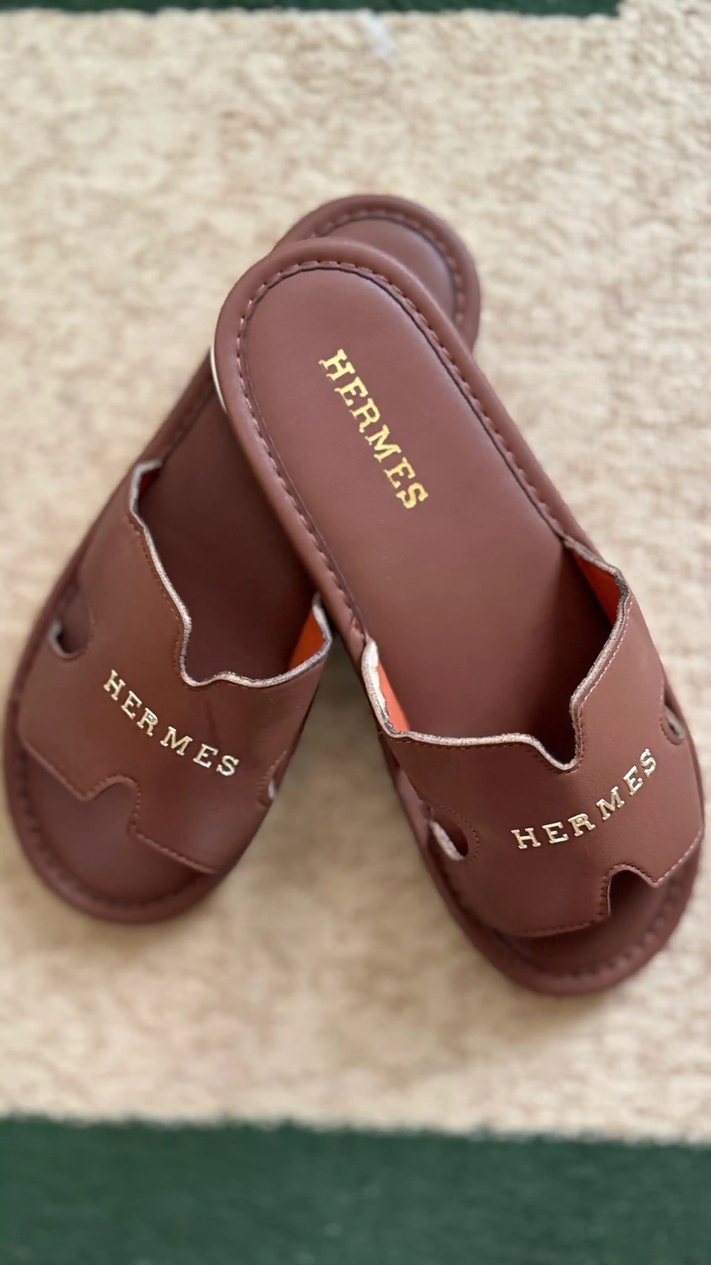 Hermes ayollar shippaklari, qizlar uchun, ko‘cha va sayohatlar uchun 