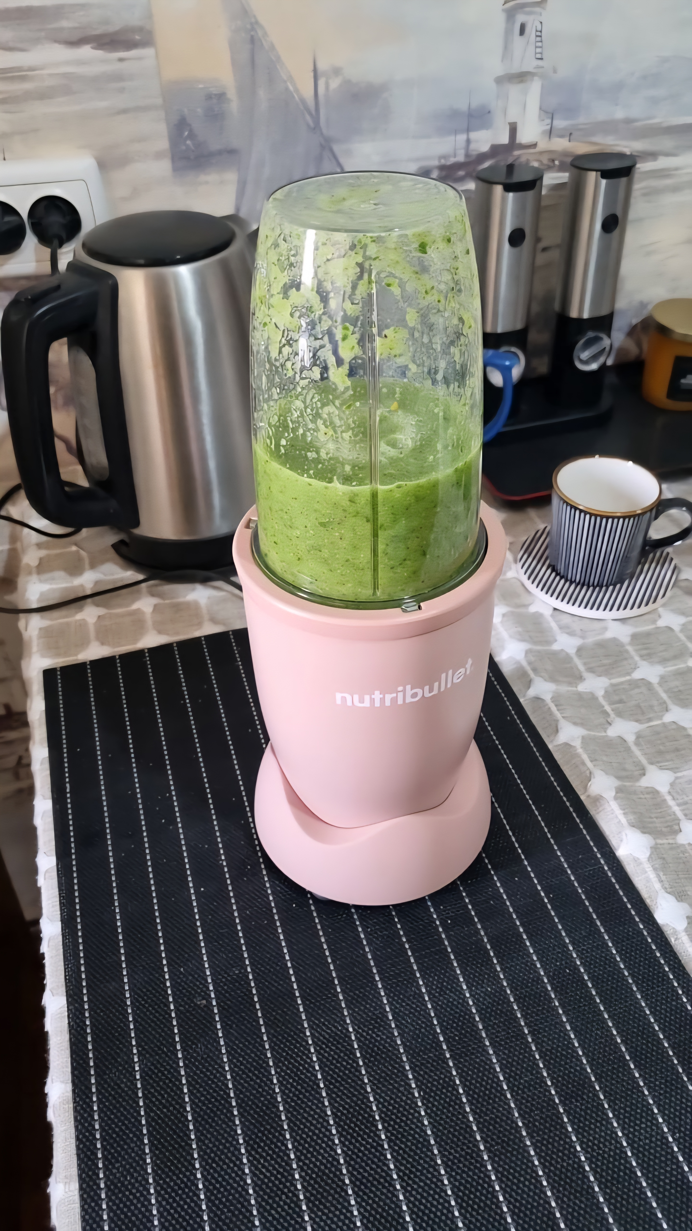 Блендер Nutribullet NB907MACL, 900 Вт, 700 мл, импульсный режим, розовый
