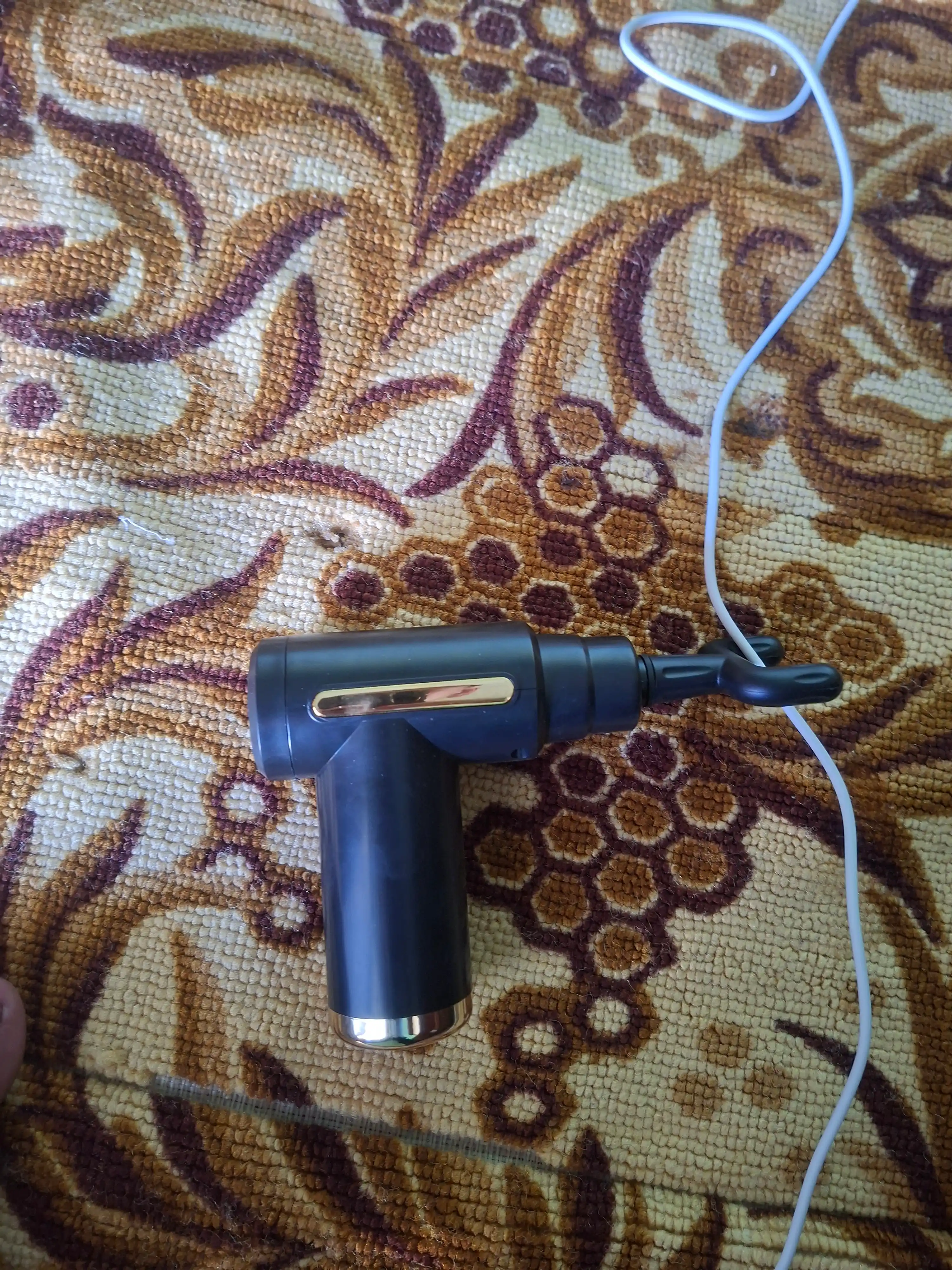 Massaj, to‘pponcha bilan zarba berish, tana fassiyalari, tana, orqa, bo‘yinni massaj qilish apparati