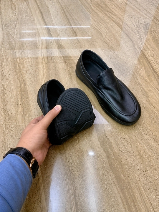 Erkaklar charm mokasinlari