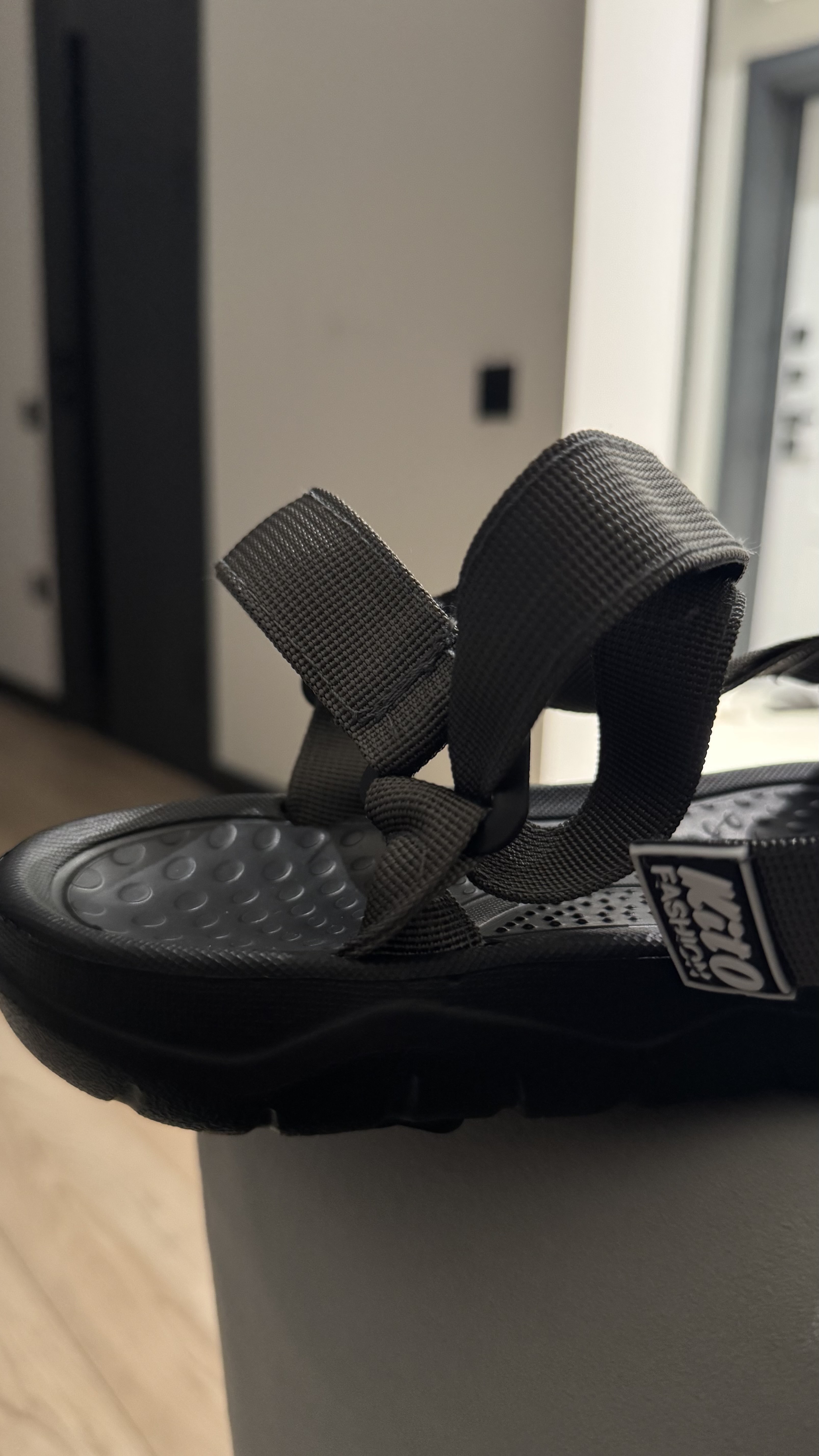 Erkaklar sandalilari KITO, 40-44