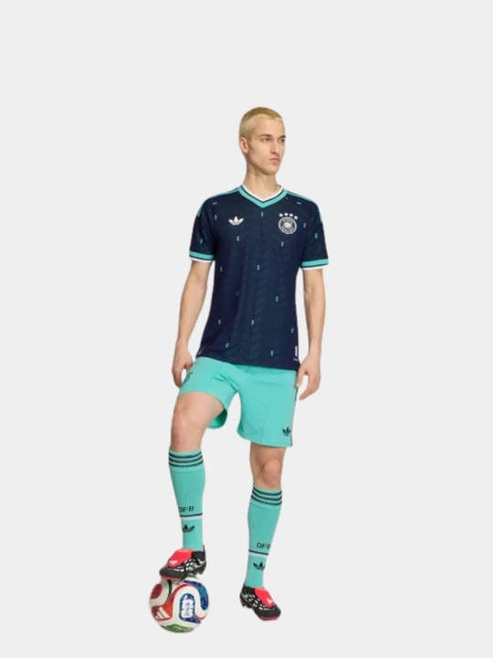 Futbol forma Germaniya terma jamoasi yangi 2026-yil mavsum