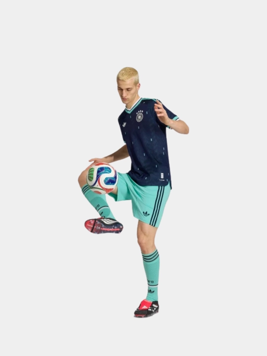Futbol forma Germaniya terma jamoasi yangi 2026-yil mavsum