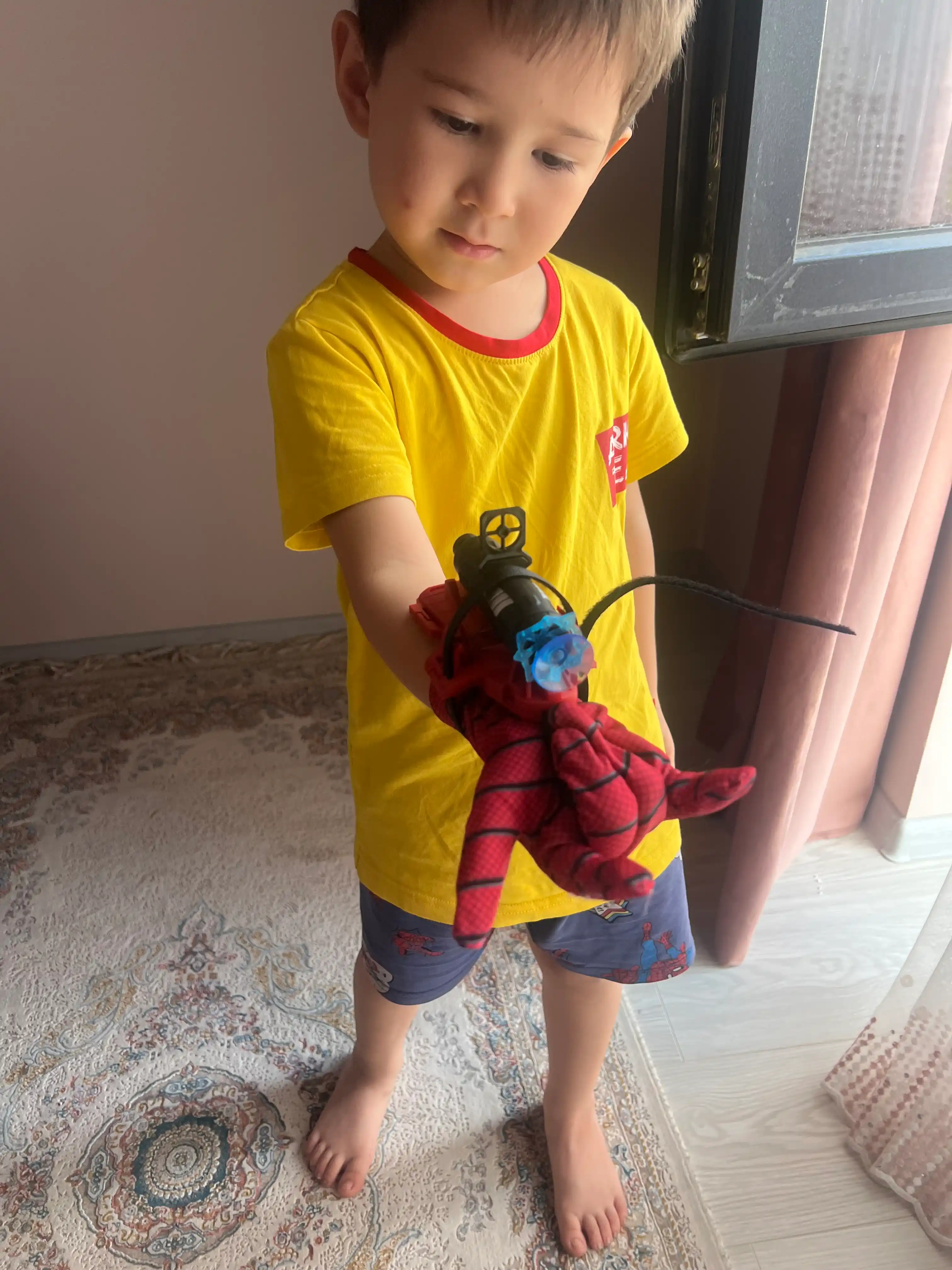 Бластер Человека-паука — стреляющая перчатка, игрушка Spiderman, для детей