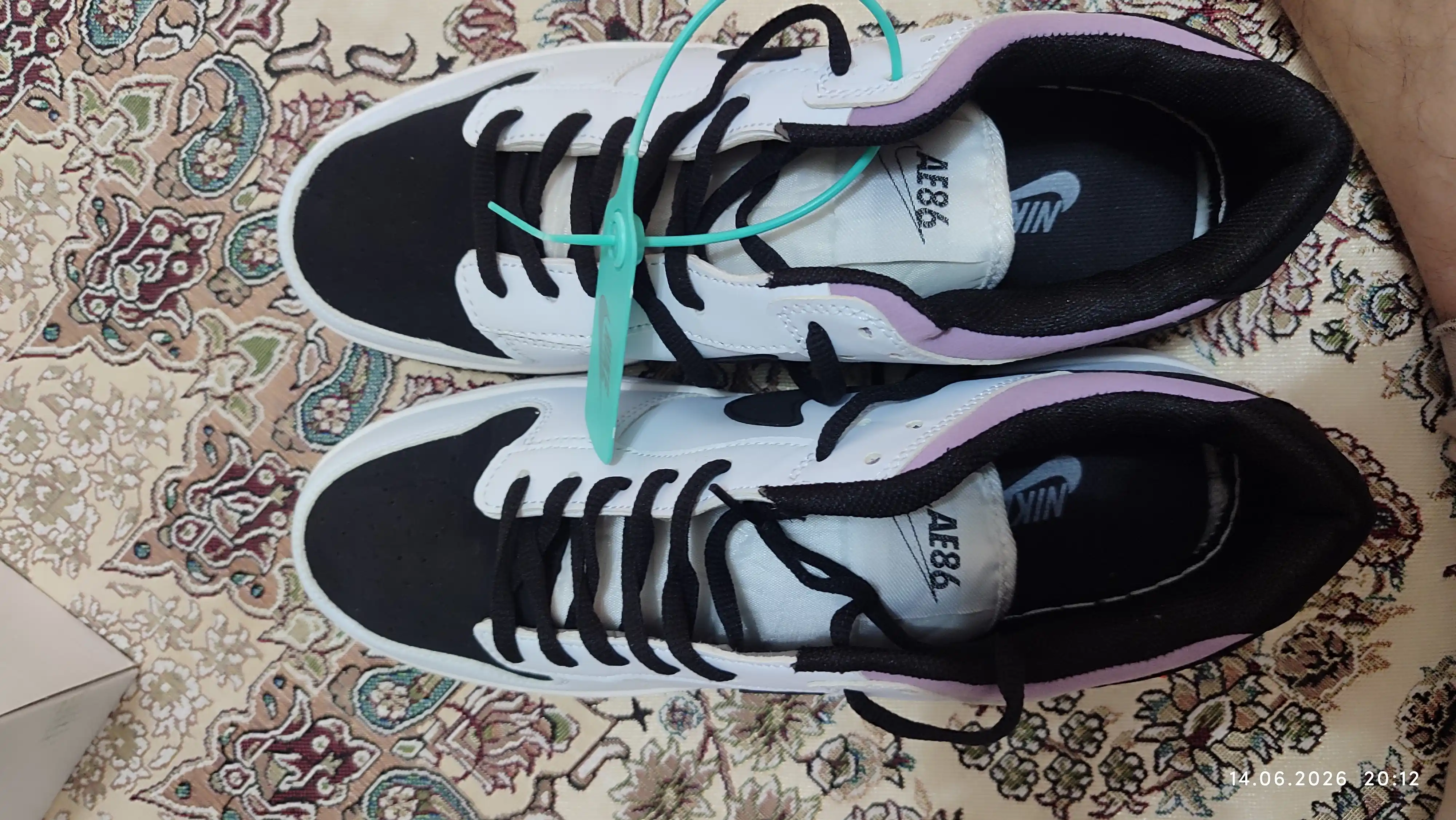 Erkaklar krossovkalari SB Dunk Low Toyota AE86, kuz-qish-bahor,4 turdagi, 40-45 o'lchamlar