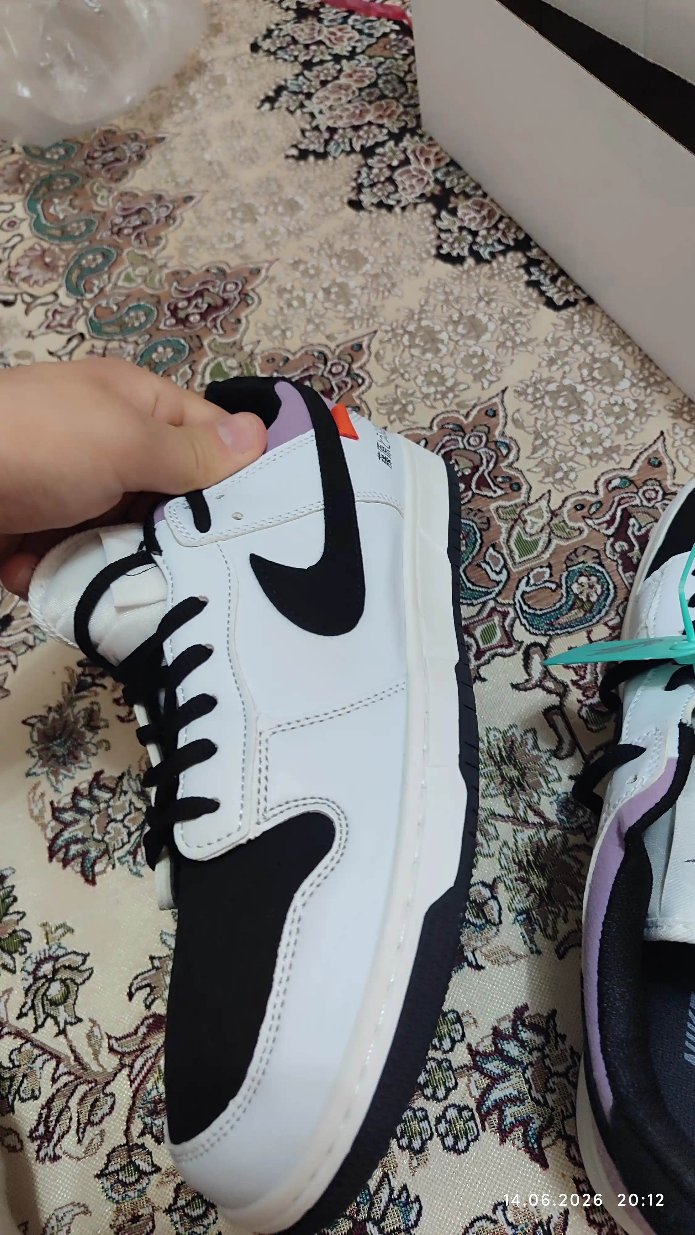 Erkaklar krossovkalari SB Dunk Low Toyota AE86, kuz-qish-bahor,4 turdagi, 40-45 o'lchamlar