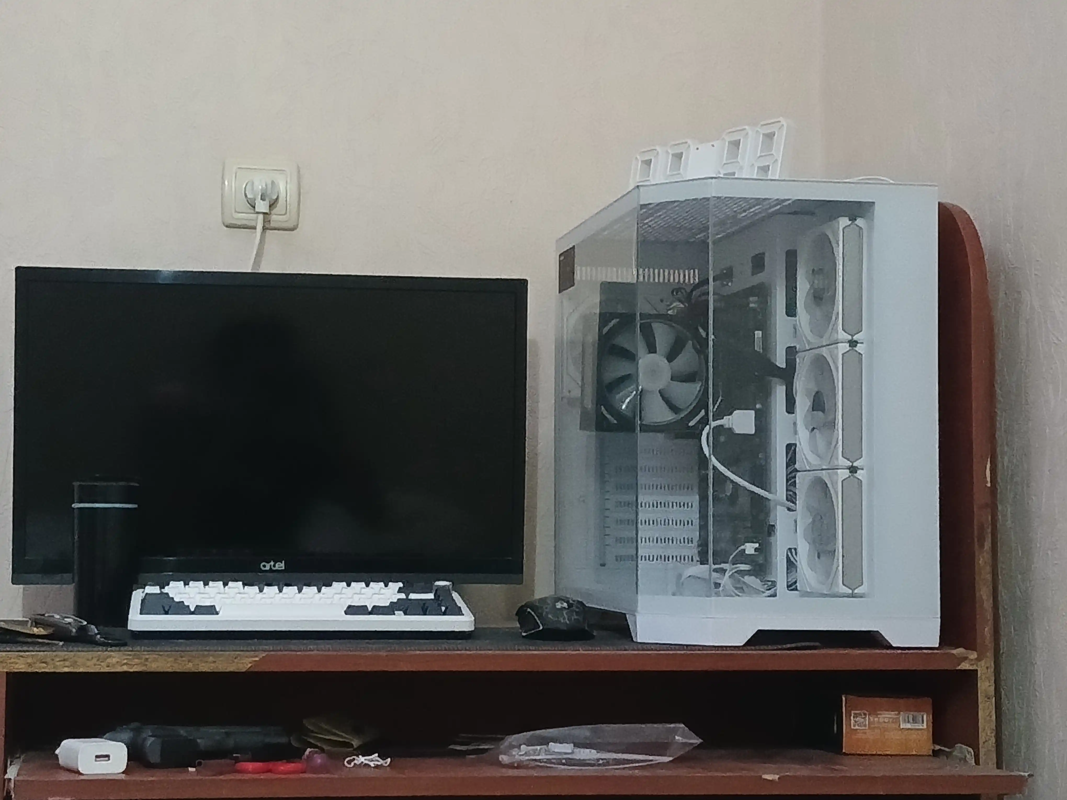 Корпус GameMax Hype-A, Mid-Tower, 4×ARGB вентиляторов