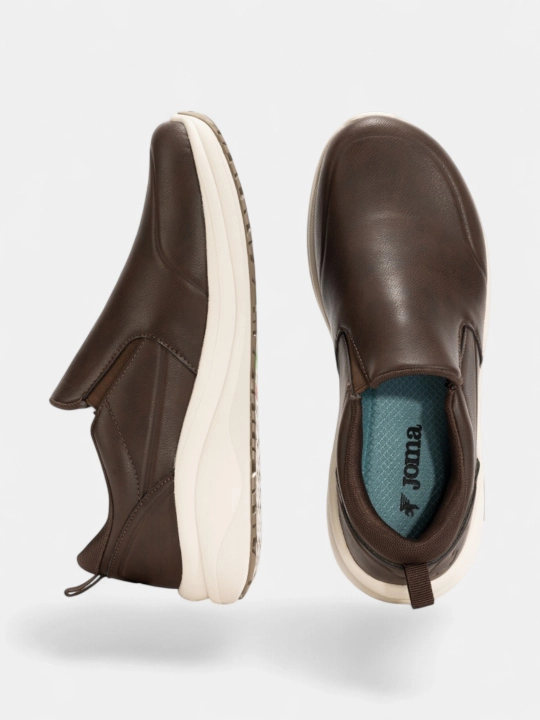 Erkaklar Joma Cairo slip-onlari, jigarrang