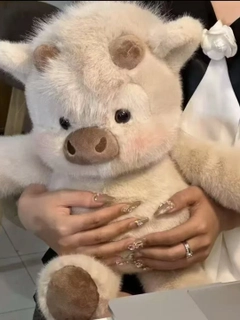 Бежевый