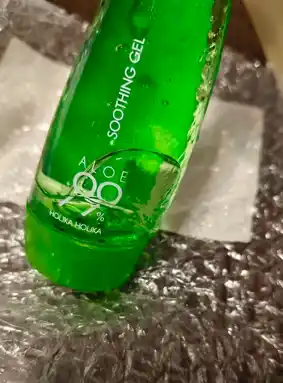 HOLIKA HOLIKA aloe vera geli, yuz va tana terisi uchun namlantiruvchi, ovqatlanish va parvarishlash
