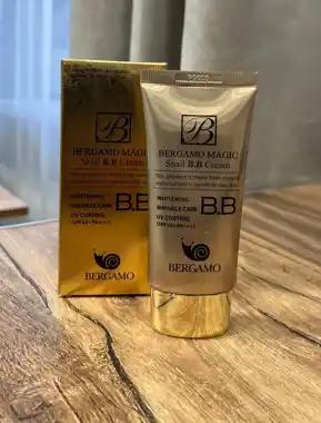 Bergamo Magic Snail BB yuz uchun tonal krem, matlashtiruvchi, namlovchi, SPF, 50 ml