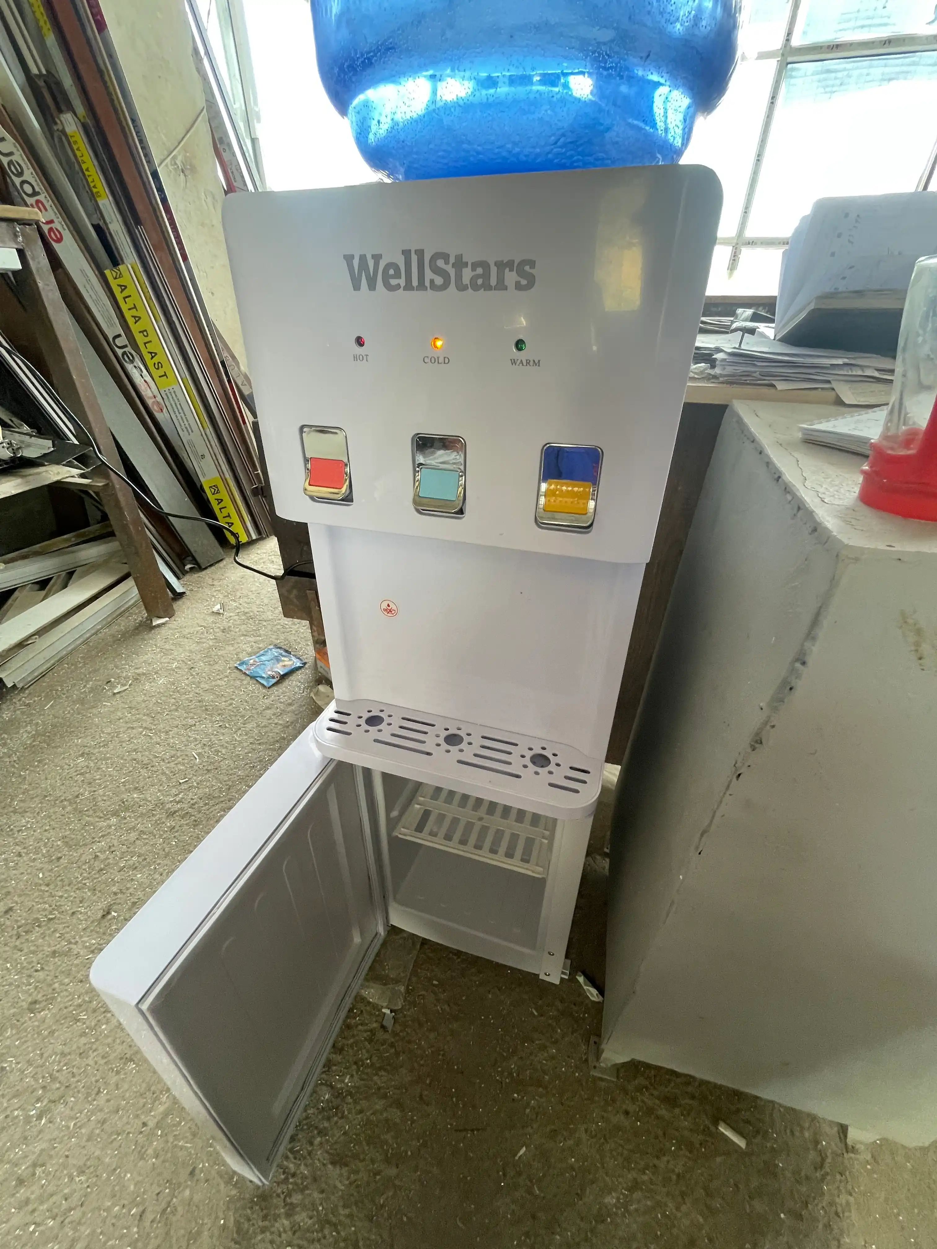 Кулер для воды WellStars, 3 режима (горячая/комнатная/холодная), верхняя загрузка