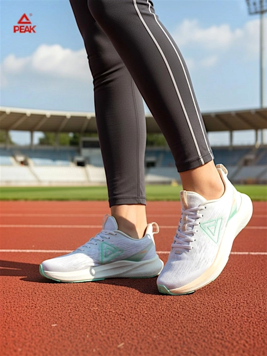 Krossovkalar ayollar uchun, yengil PEAK SPORT