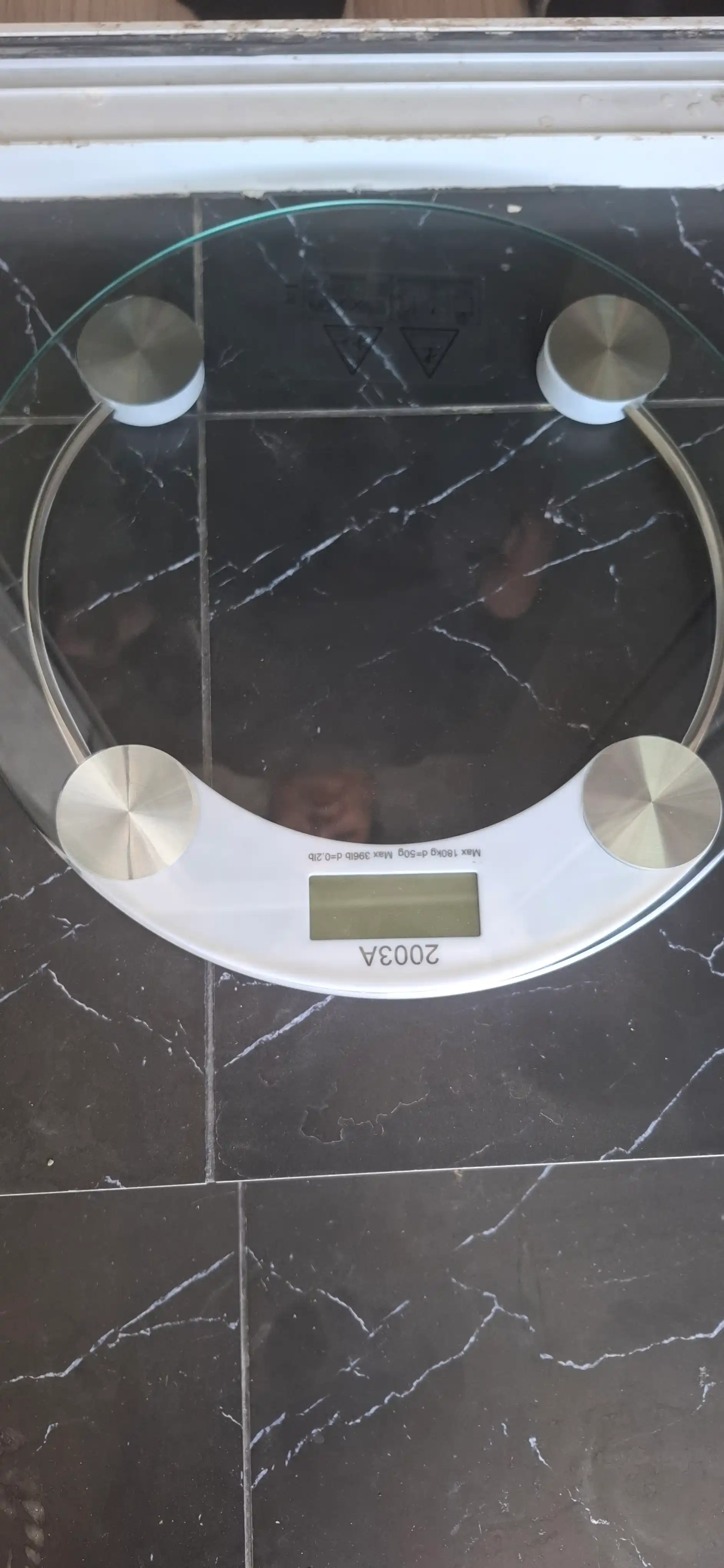 Elektron tarozi, pol uchun, 180 kg gacha, shisha dumaloq tarozi, aqlli fitnes tarozi
