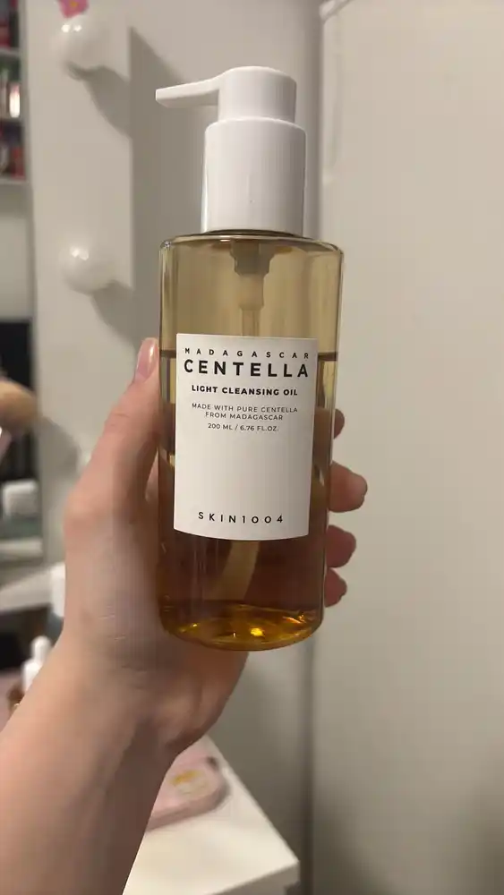SKIN1004 Madagascar Centella Light Cleansing Oil gidrofil yog'i