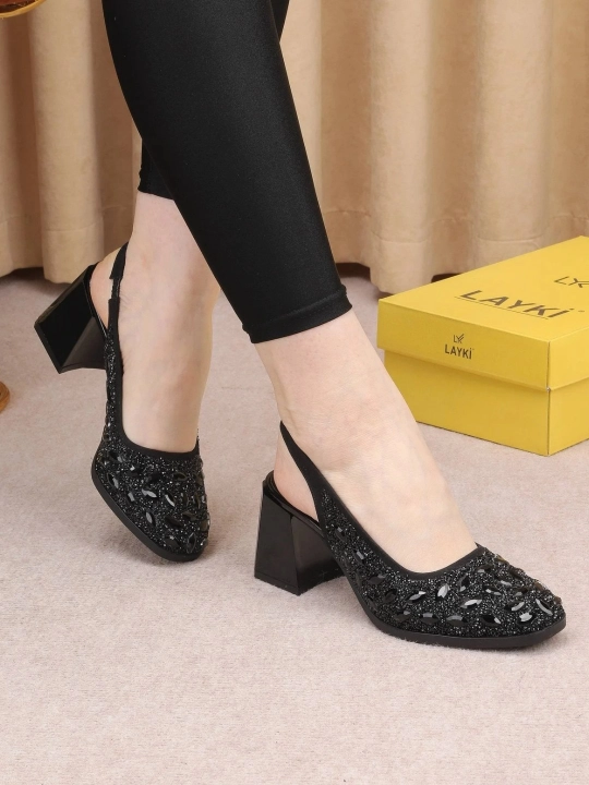 Turkiyada ishlab chiqarilgan ayollar uchun nafis slingback tufli