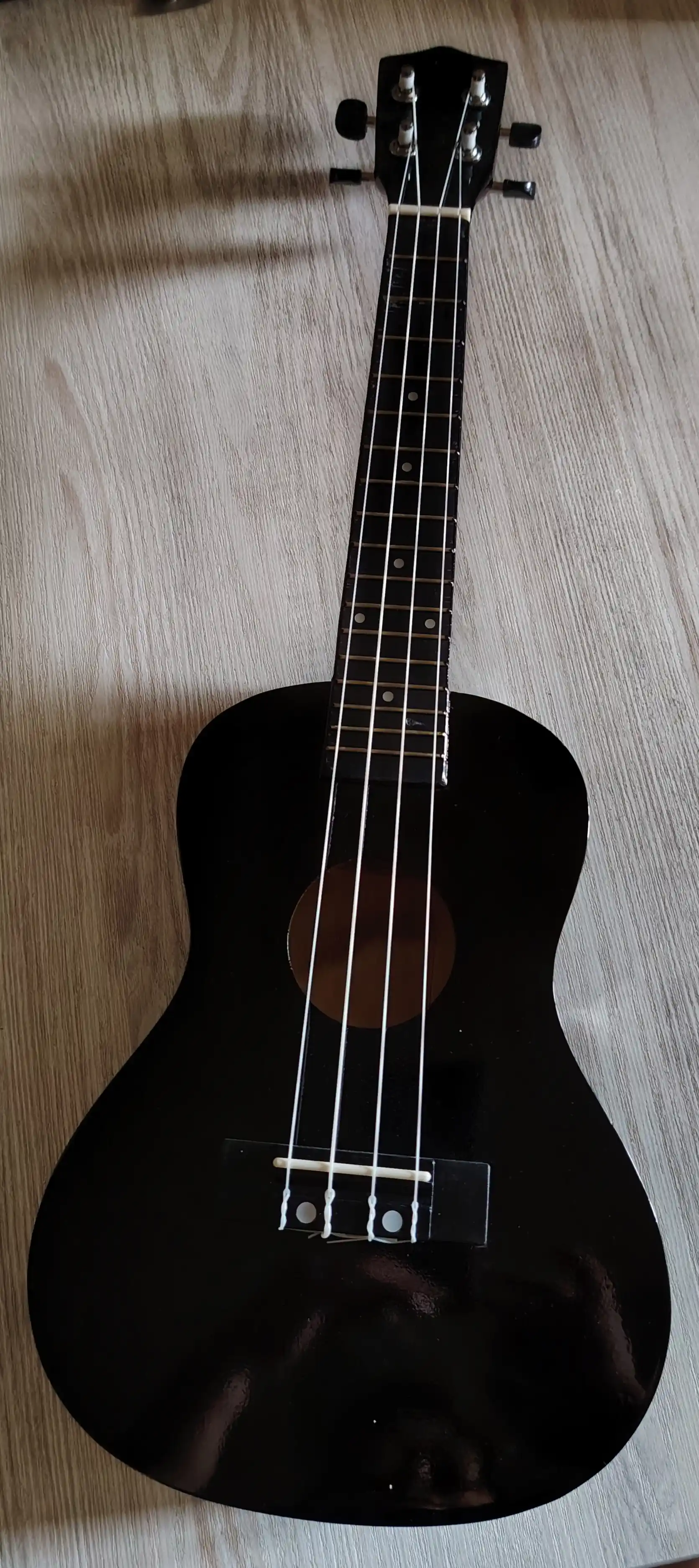 Konsert ukulelesi, 58 sm, musiqa asboblari to‘plami, mini gitara